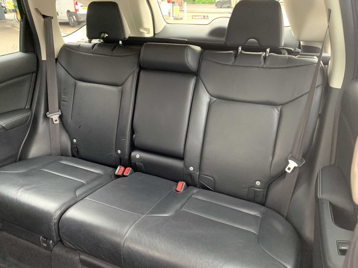 Honda CR-V 2.0 i-VTEC EX 5dr Auto - Image 8