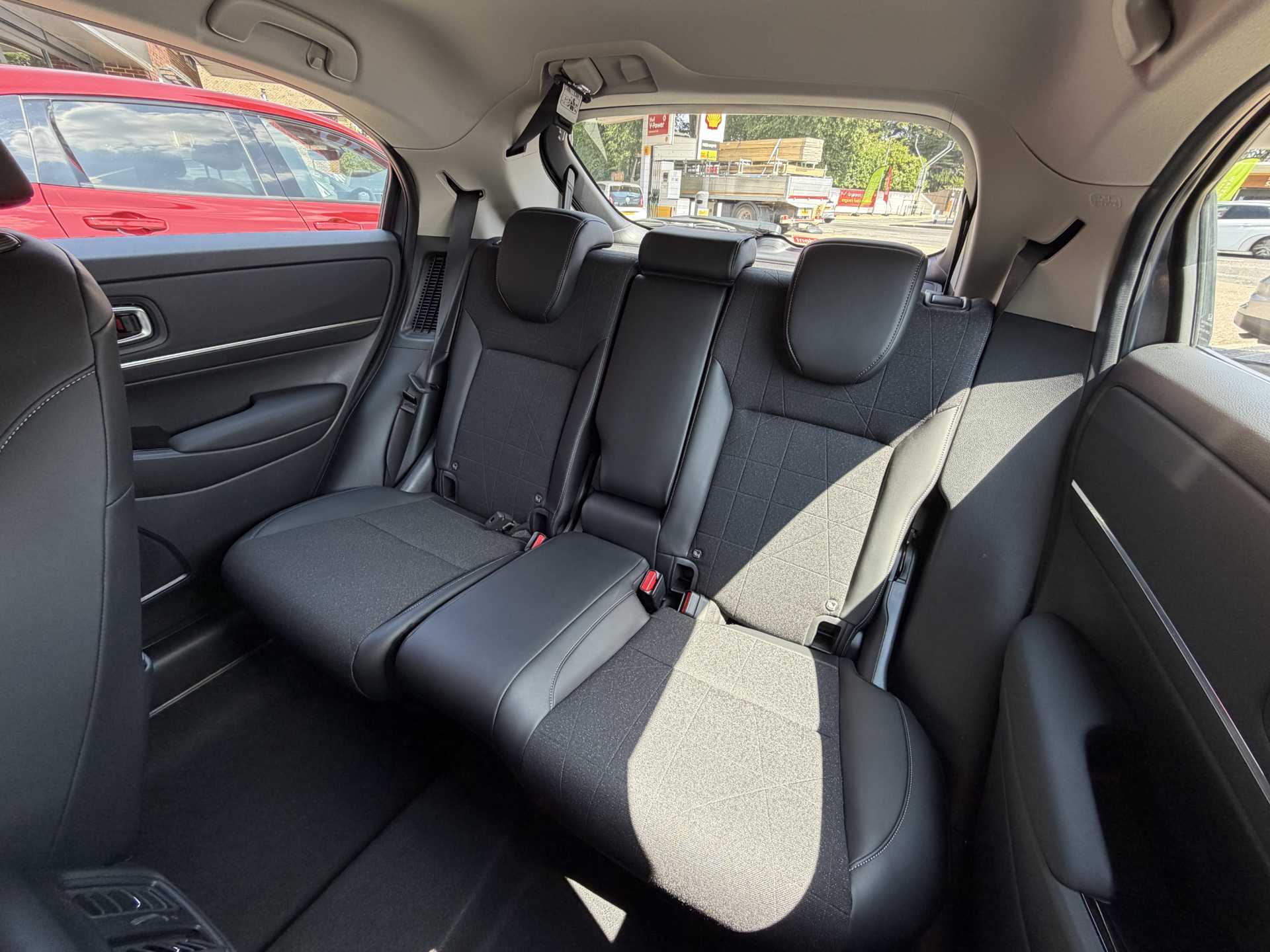 Honda HR-V 1.5 eHEV Advance 5dr CVT - Image 8