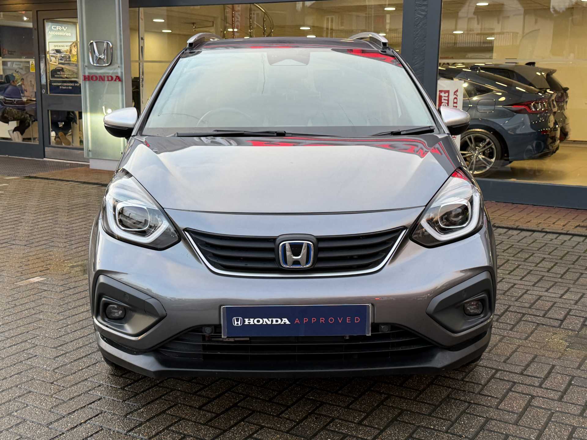 Honda Jazz 1.5 i-MMD Hybrid Crosstar EX 5dr eCVT - Image 6