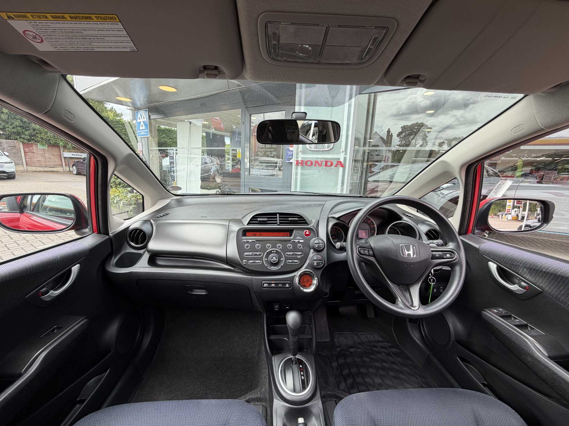 Honda Jazz 1.4 i-VTEC ES 5dr CVT — image 4