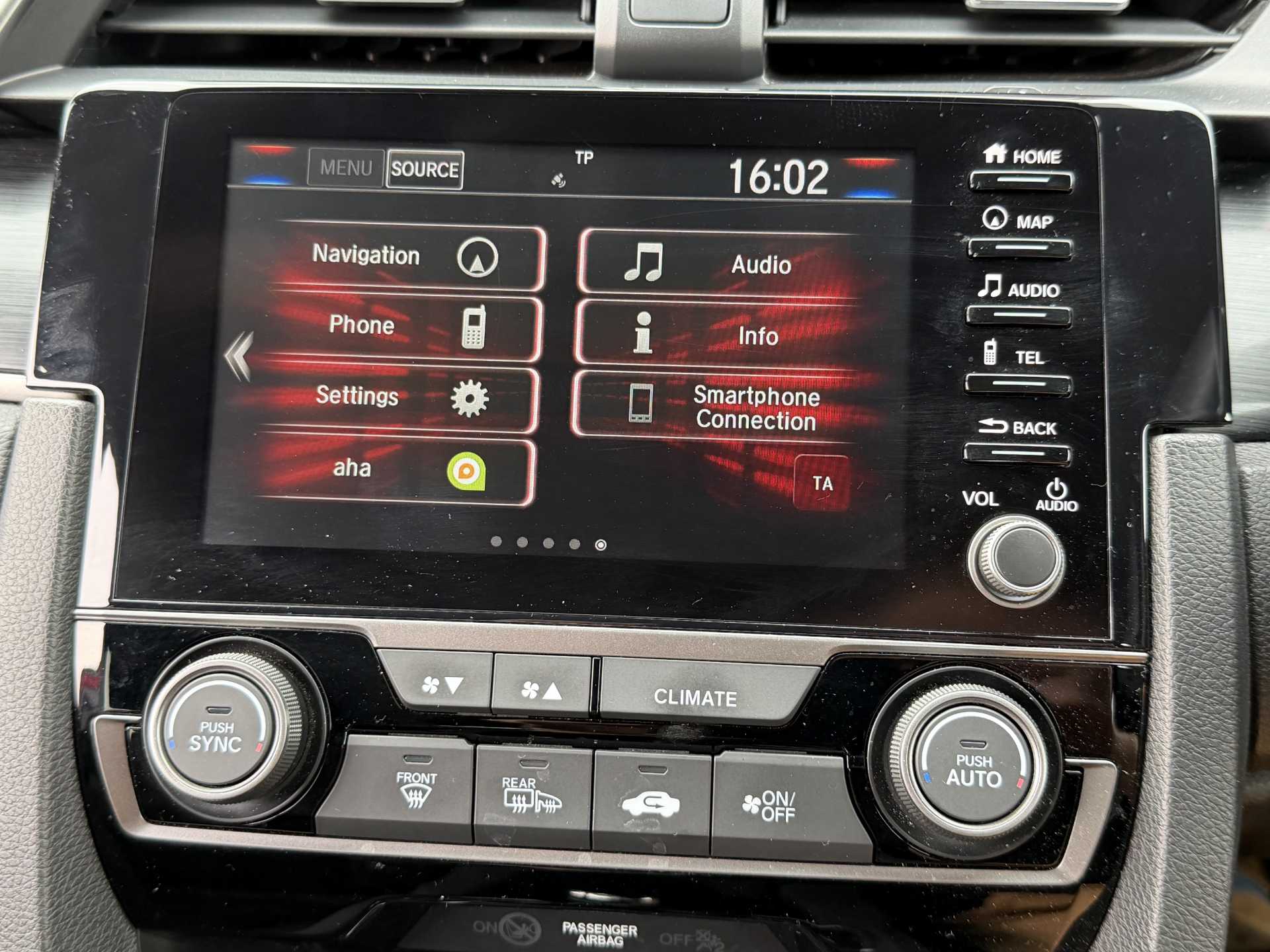 Honda Civic 1.5 VTEC Turbo Sport 5dr - Image 16