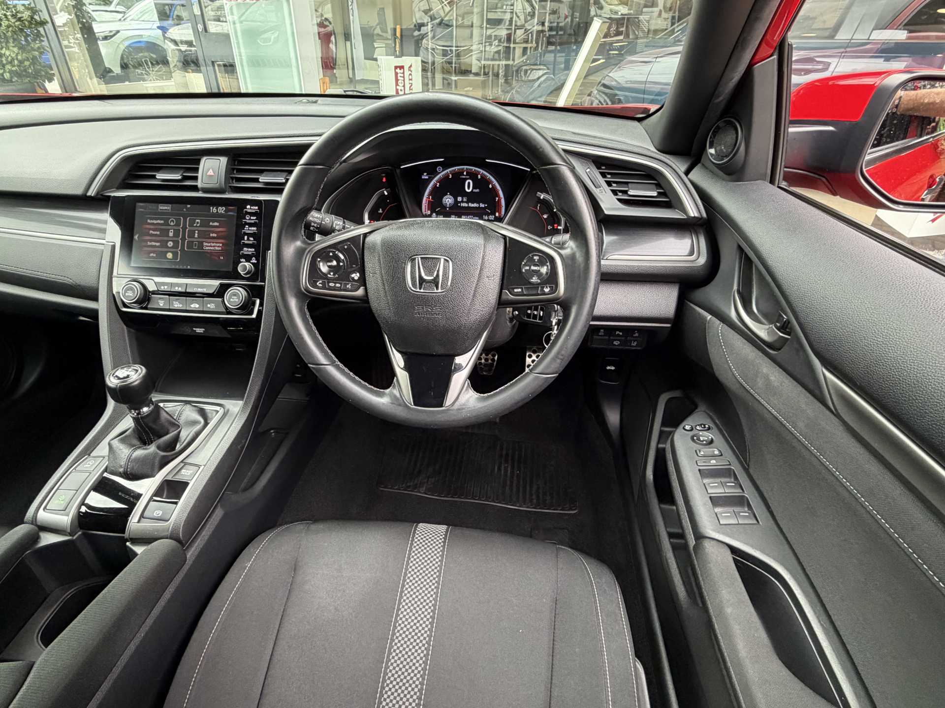 Honda Civic 1.5 VTEC Turbo Sport 5dr - Image 18