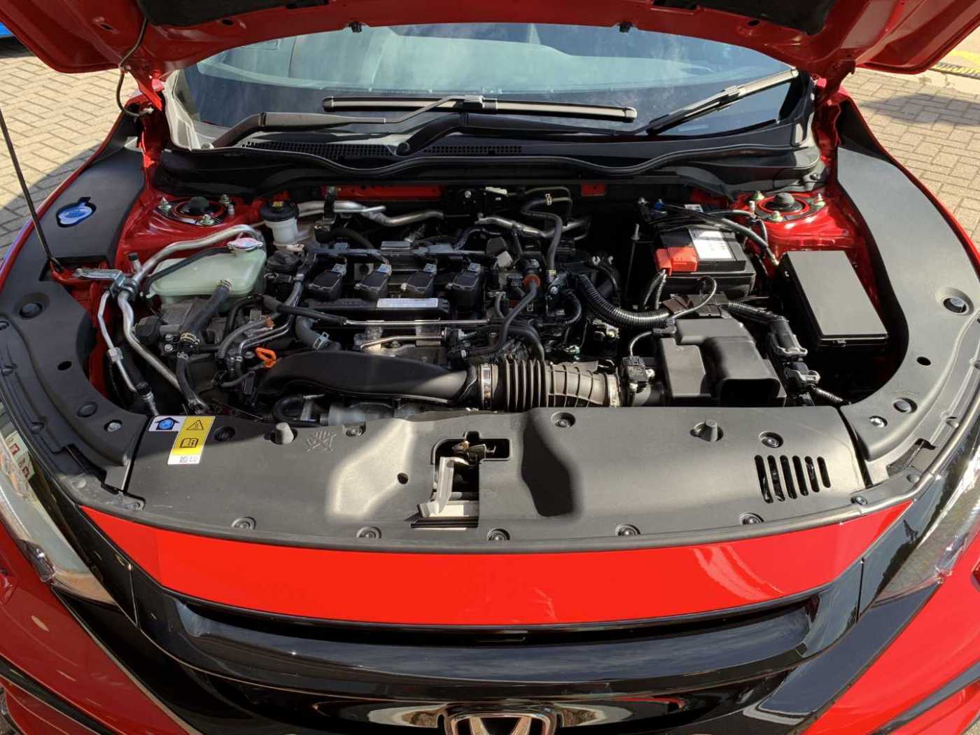 Honda Civic 1.5 VTEC Turbo Sport 5dr - Image 20