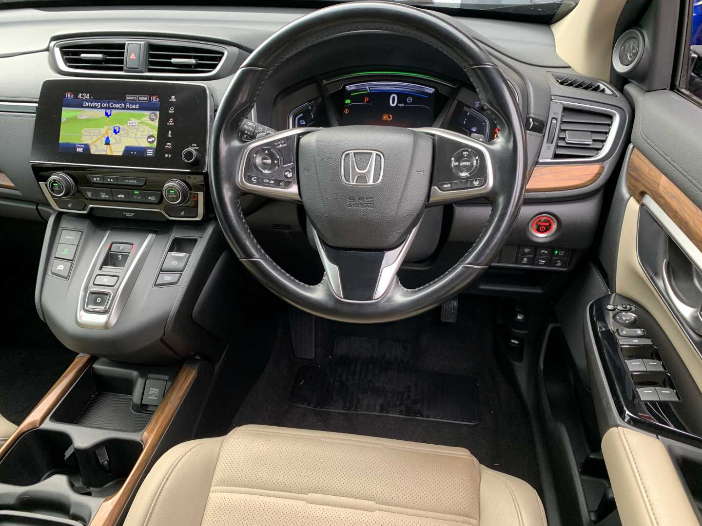 Honda CR-V 2.0 i-MMD Hybrid SR 5dr eCVT - Image 18