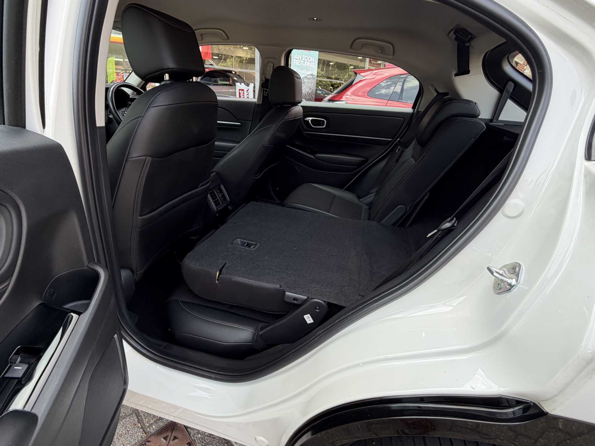 Honda HR-V 1.5 eHEV Advance 5dr CVT - Image 19