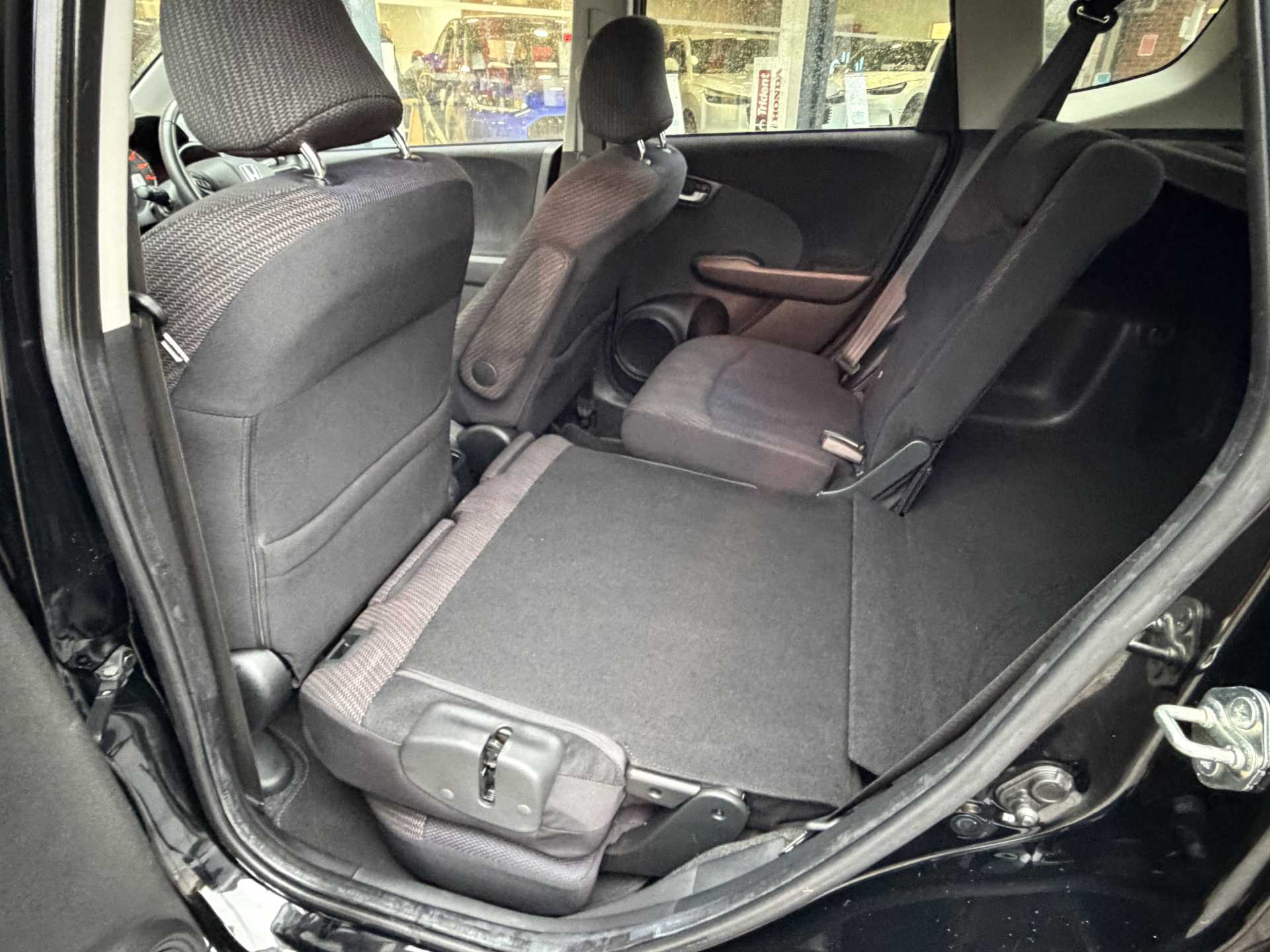 Honda Jazz 1.4 i-VTEC ES Plus 5dr CVT - Image 19