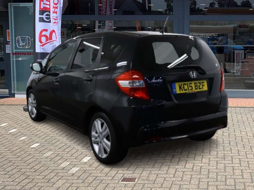 Honda Jazz 1.4 i-VTEC ES Plus 5dr CVT - Image 3