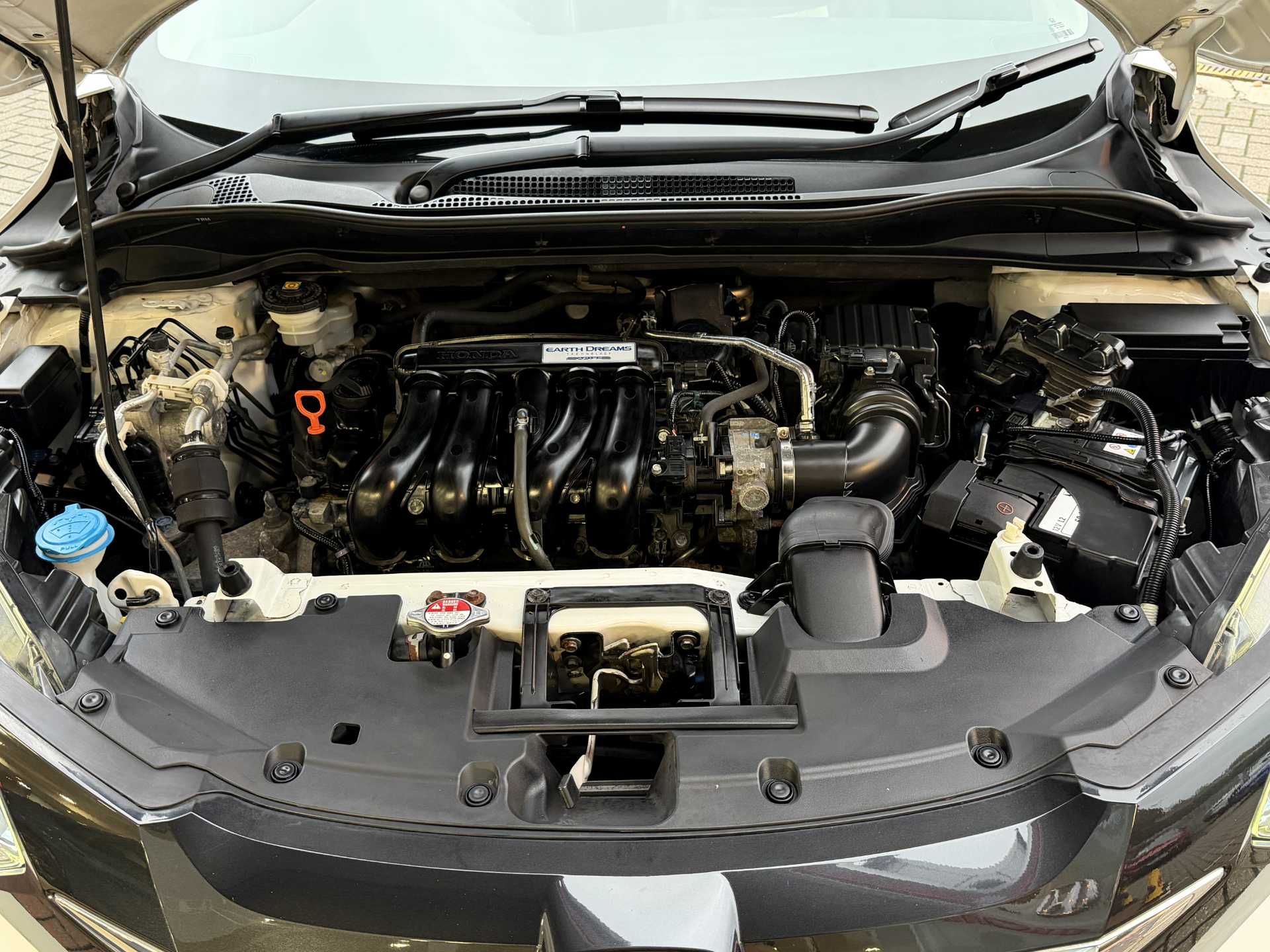 Honda HR-V 1.5 i-VTEC EX CVT 5dr - Image 20