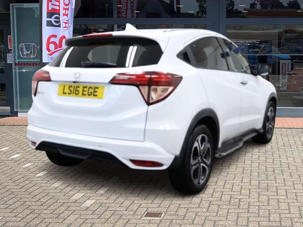 Honda HR-V 1.5 i-VTEC EX CVT 5dr - Image 7