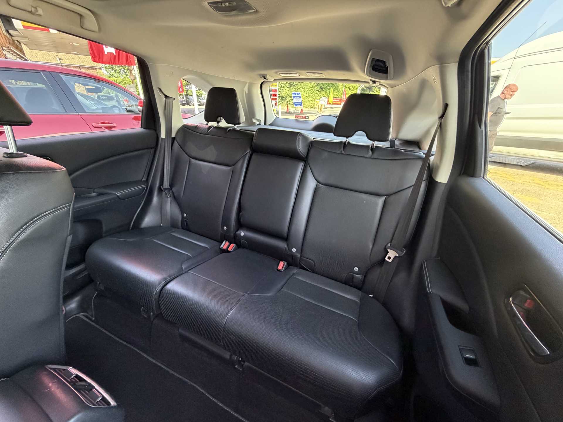 Honda CR-V 2.0 i-VTEC EX 5dr Auto - Image 8