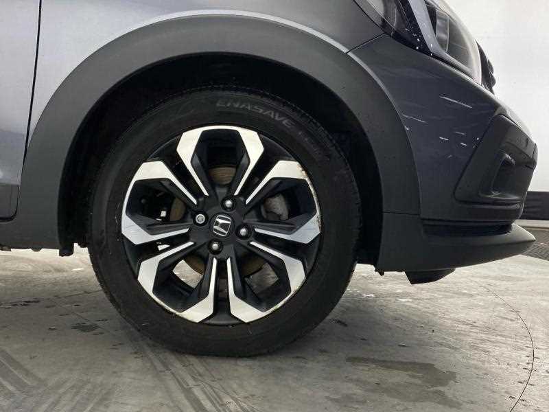 Honda JAZZ 1.5 i-MMD Hybrid Crosstar EX 5dr eCVT - Image 7