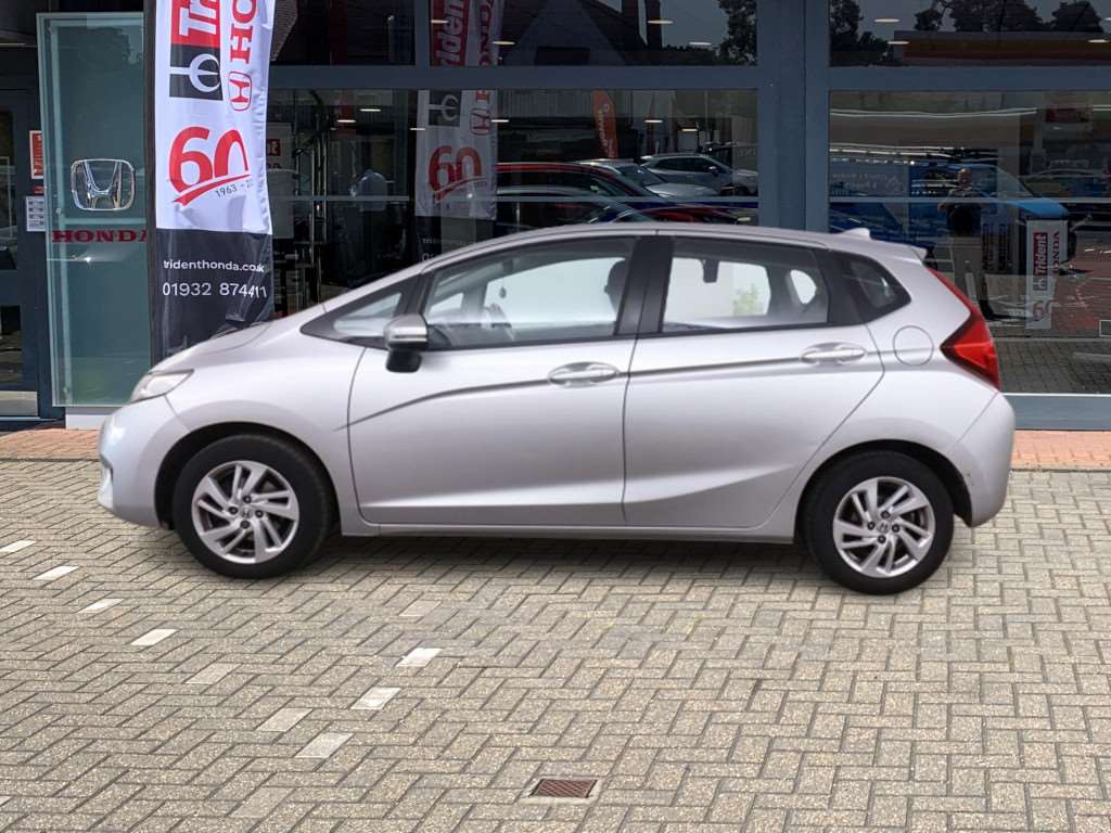 Honda Jazz 1.3 SE 5dr - Image 11