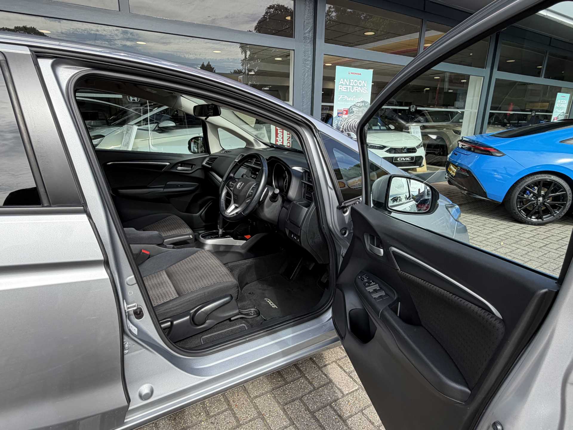 Honda Jazz 1.3 i-VTEC EX Navi 5dr CVT - Image 15