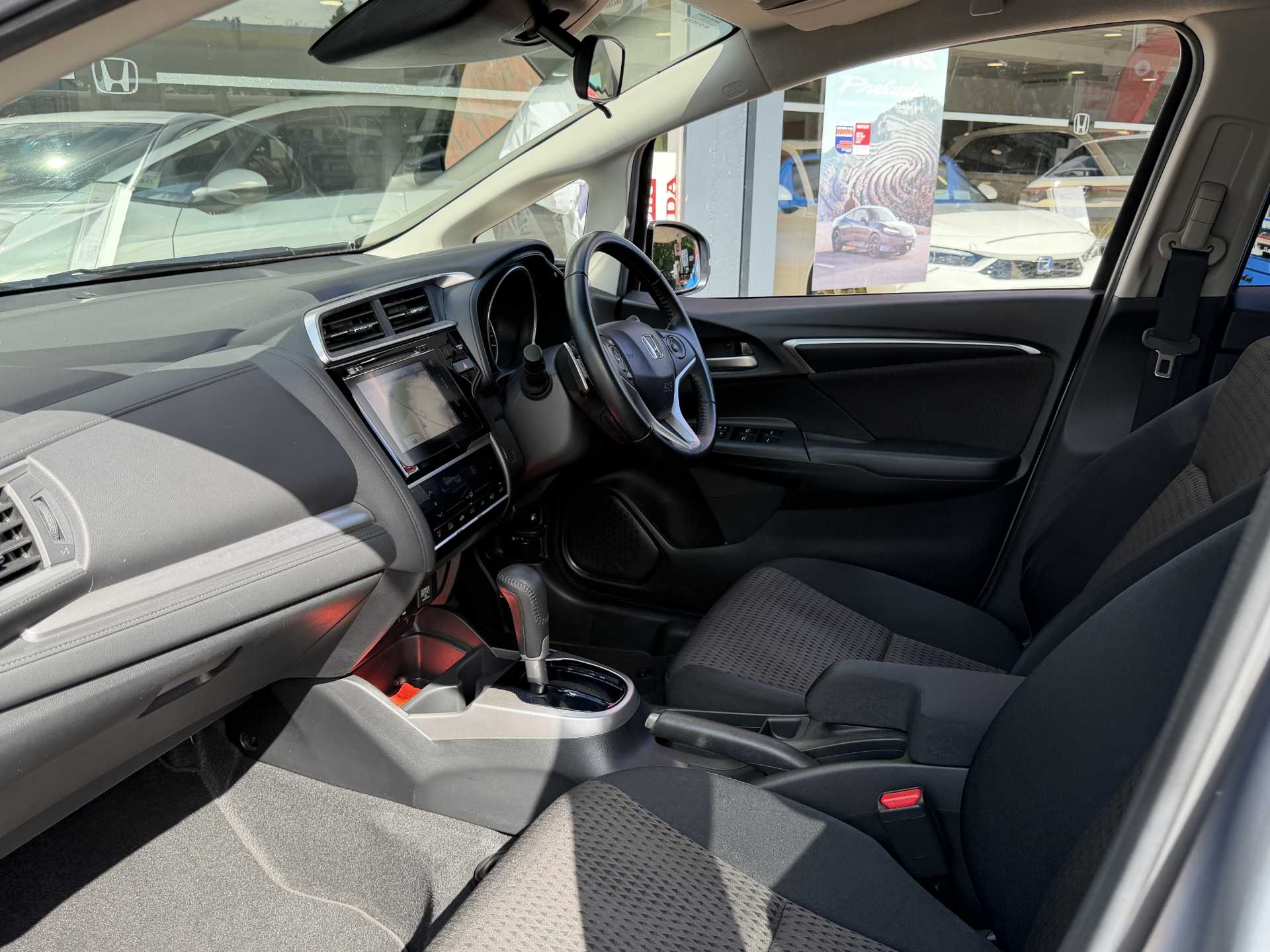 Honda Jazz 1.3 i-VTEC EX Navi 5dr CVT - Image 2