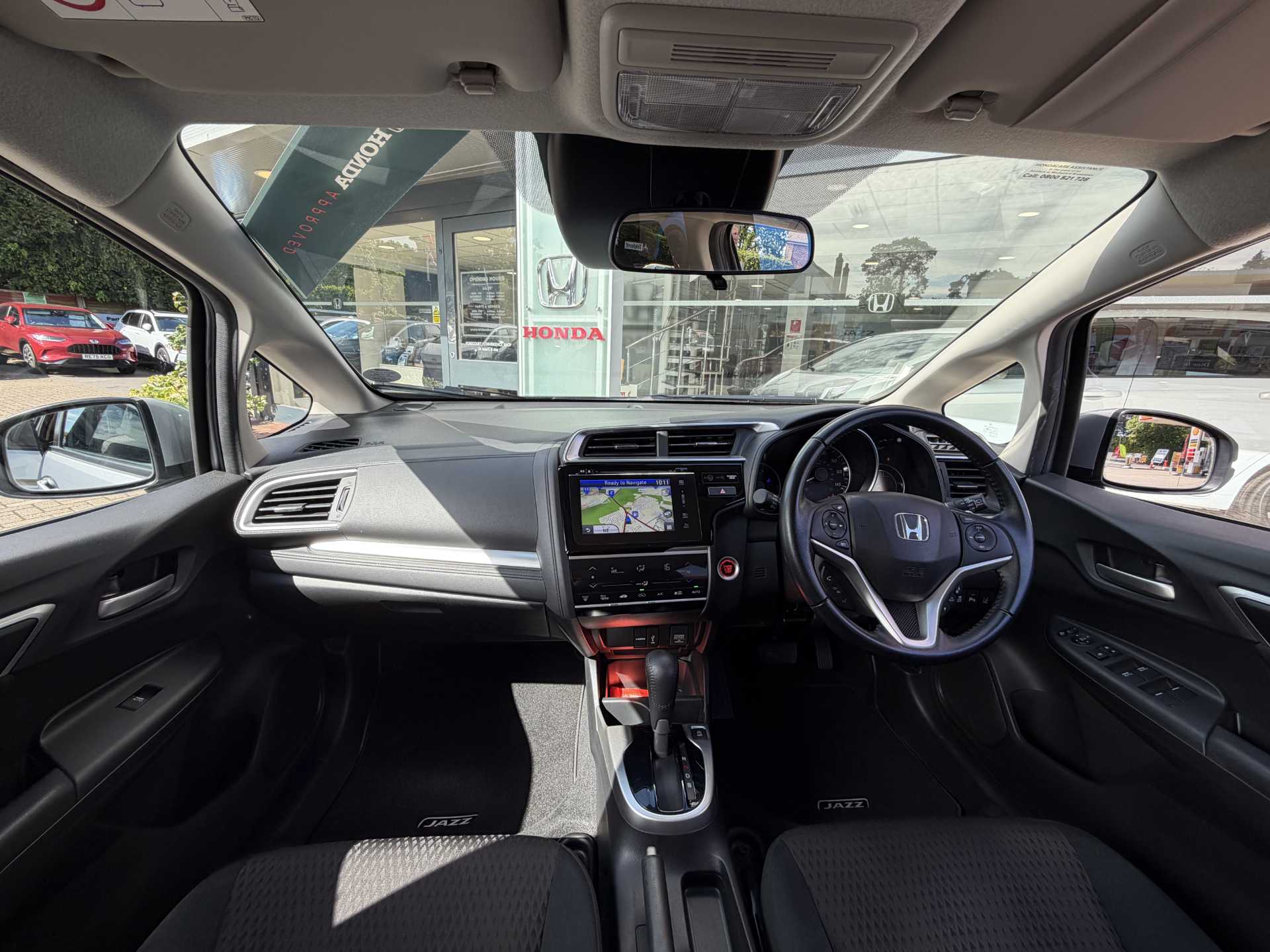 Honda Jazz 1.3 i-VTEC EX Navi 5dr CVT - Image 4