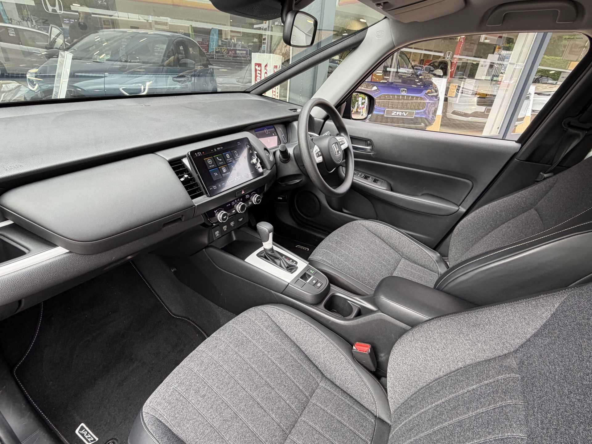 Honda Jazz 1.5 i-MMD Hybrid SR 5dr eCVT - Image 2