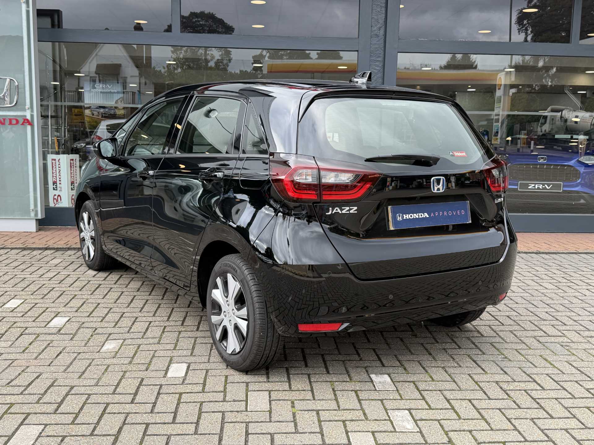 Honda Jazz 1.5 i-MMD Hybrid SR 5dr eCVT - Image 3