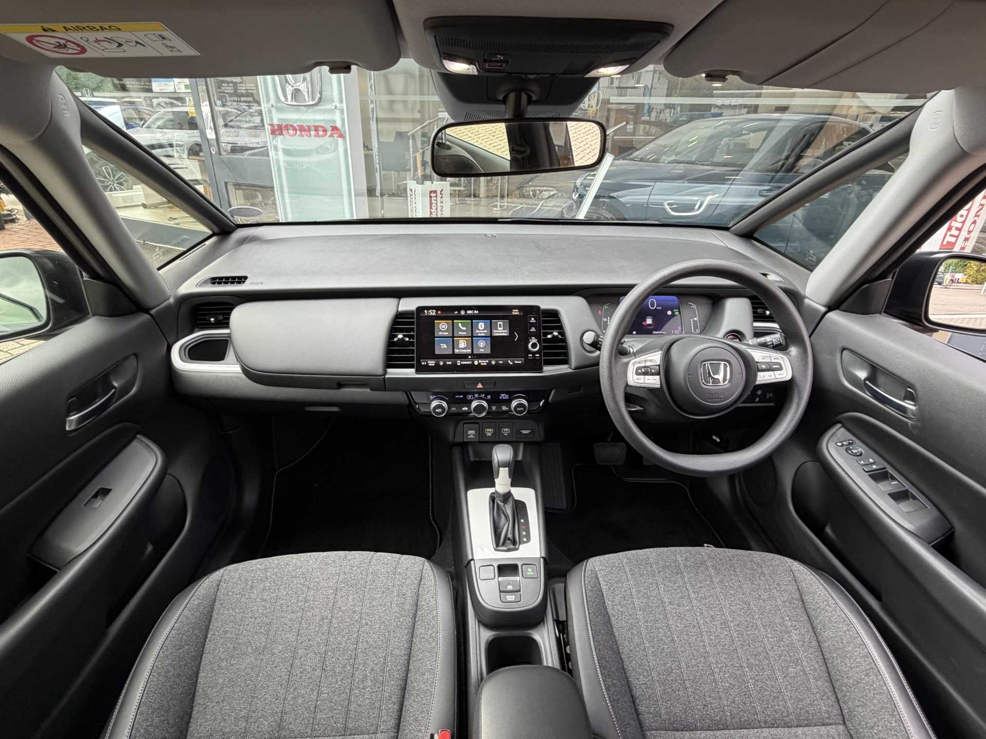 Honda Jazz 1.5 i-MMD Hybrid SR 5dr eCVT - Image 4
