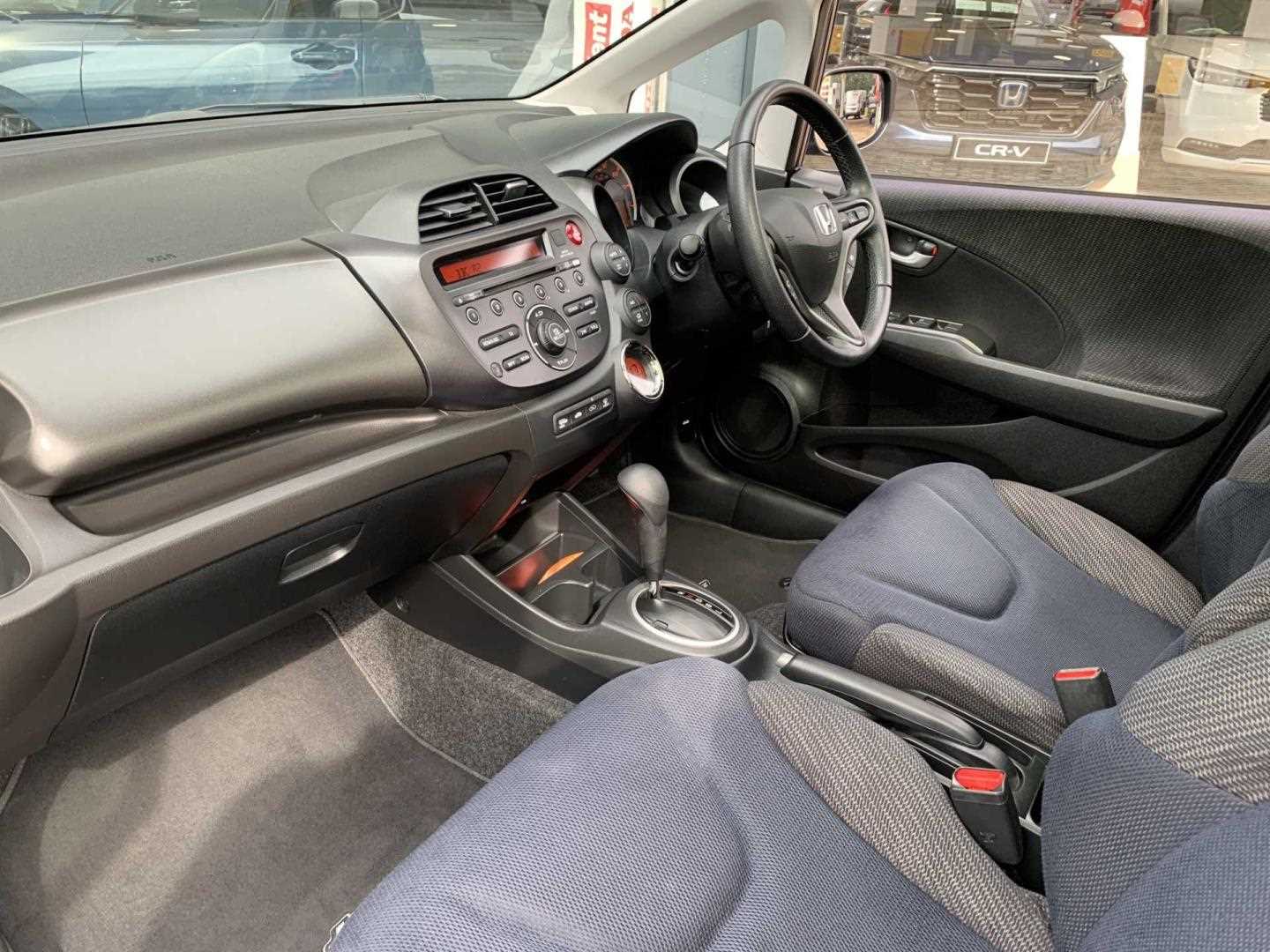 Honda Jazz 1.4 i-VTEC EX 5dr CVT - Image 2
