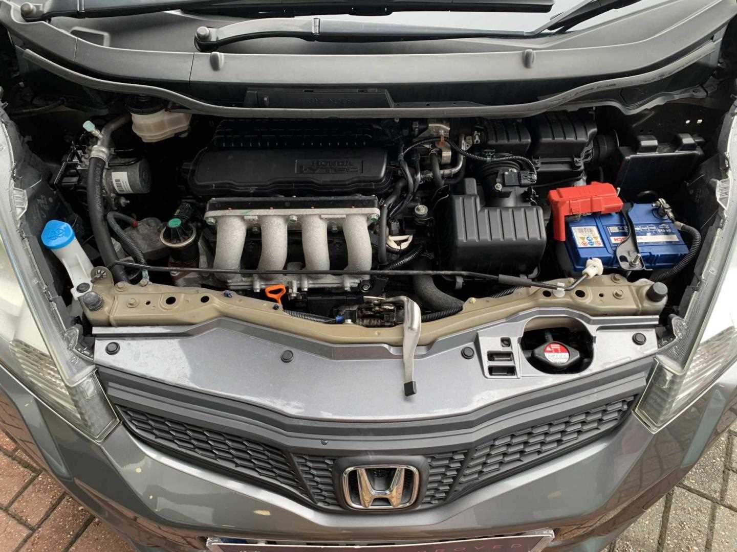 Honda Jazz 1.4 i-VTEC EX 5dr CVT - Image 20