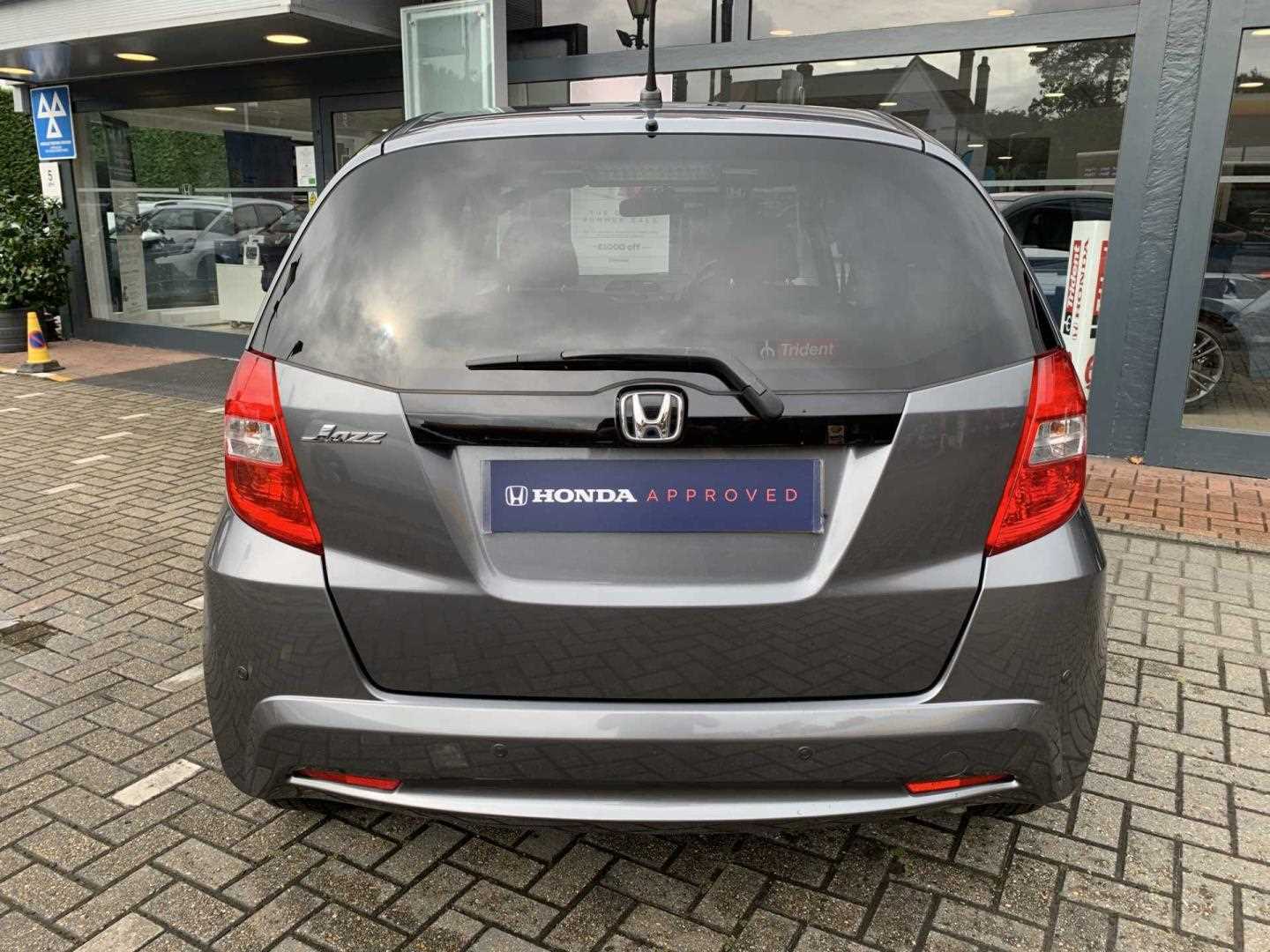 Honda Jazz 1.4 i-VTEC EX 5dr CVT - Image 7