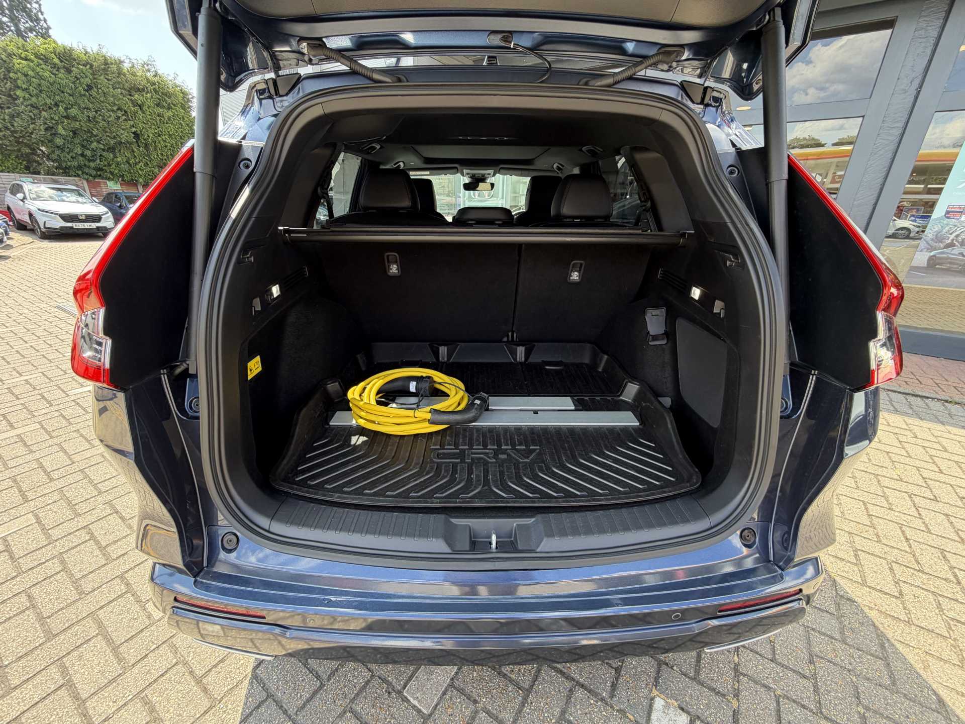 Honda CR-V 2.0 ePHEV Advance Tech 5dr eCVT - Image 13