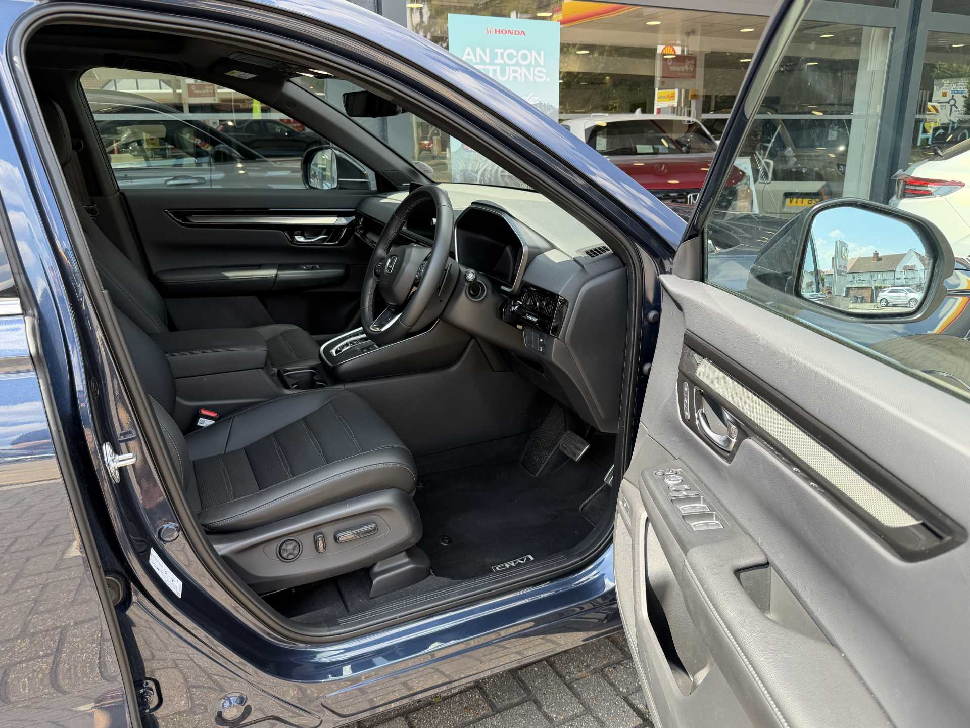 Honda CR-V 2.0 ePHEV Advance Tech 5dr eCVT - Image 15