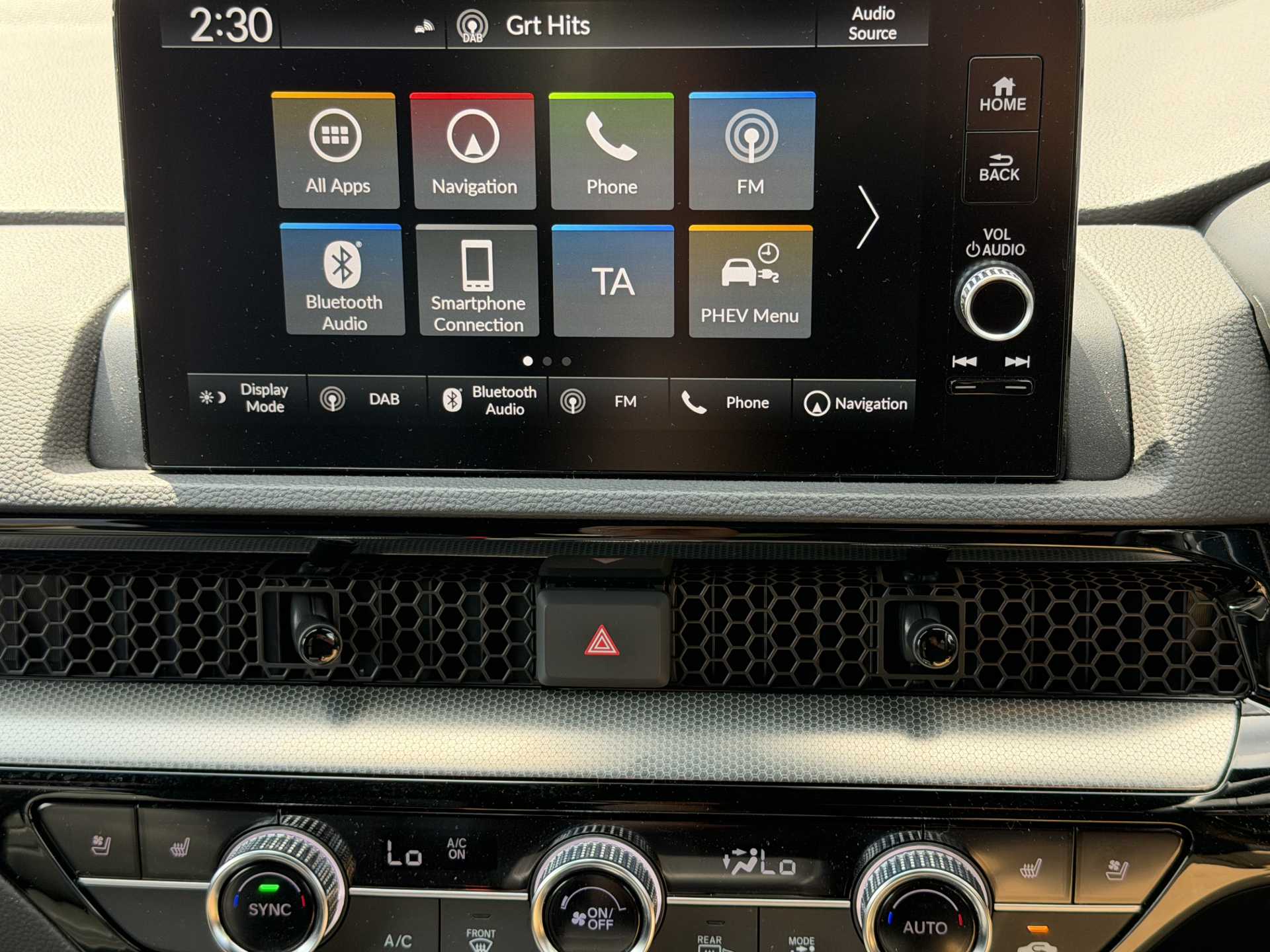 Honda CR-V 2.0 ePHEV Advance Tech 5dr eCVT - Image 16