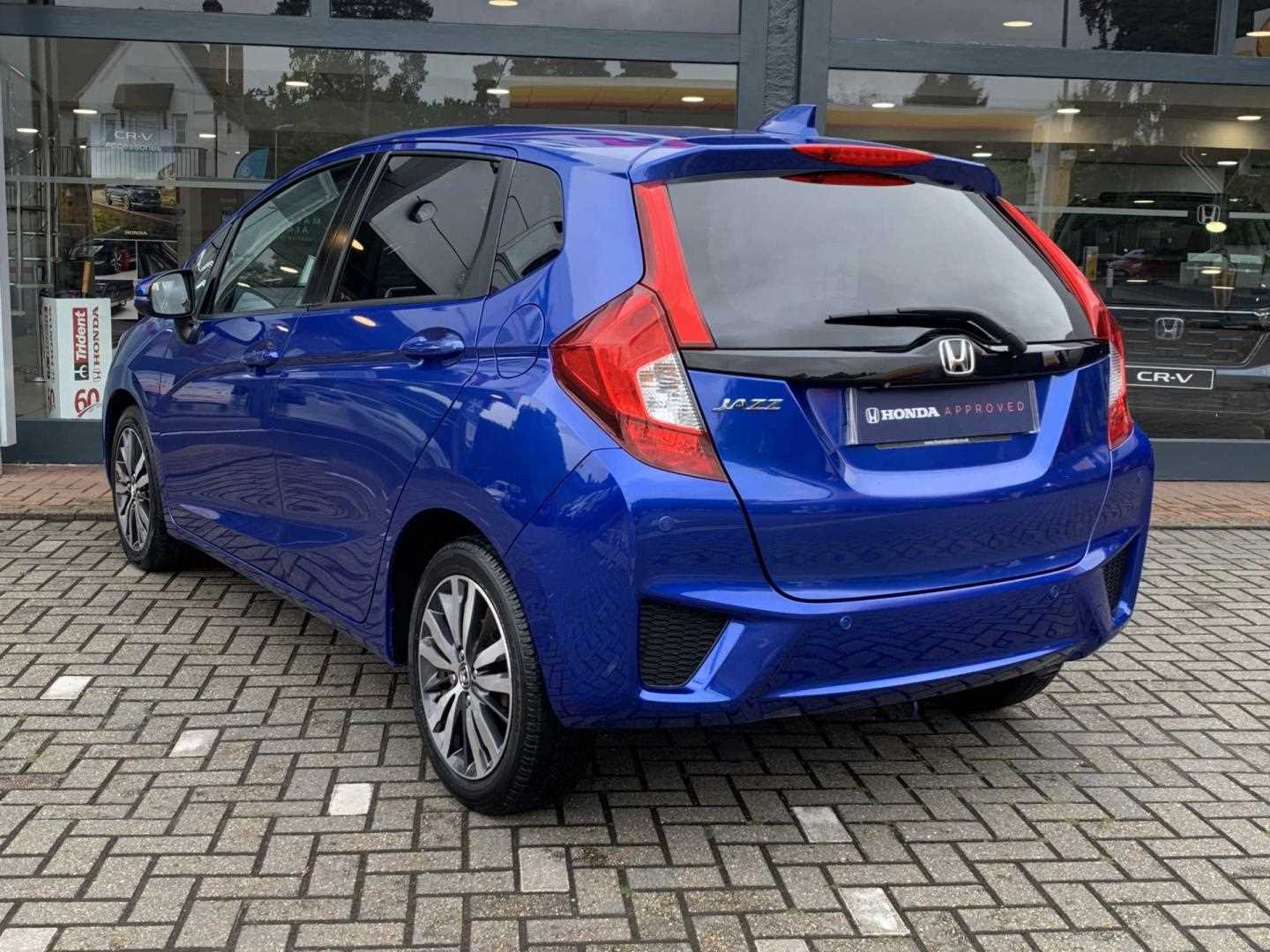 Honda JAZZ 1.3 EX 5dr CVT - Image 3