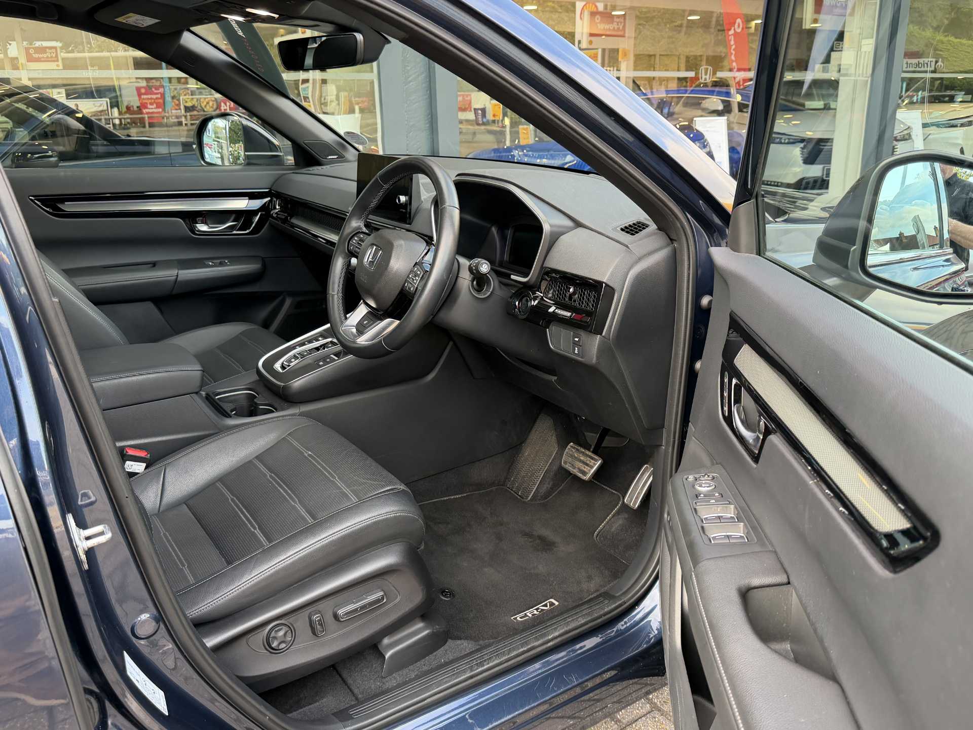 Honda CR-V 2.0 ePHEV Advance Tech 5dr eCVT - Image 15