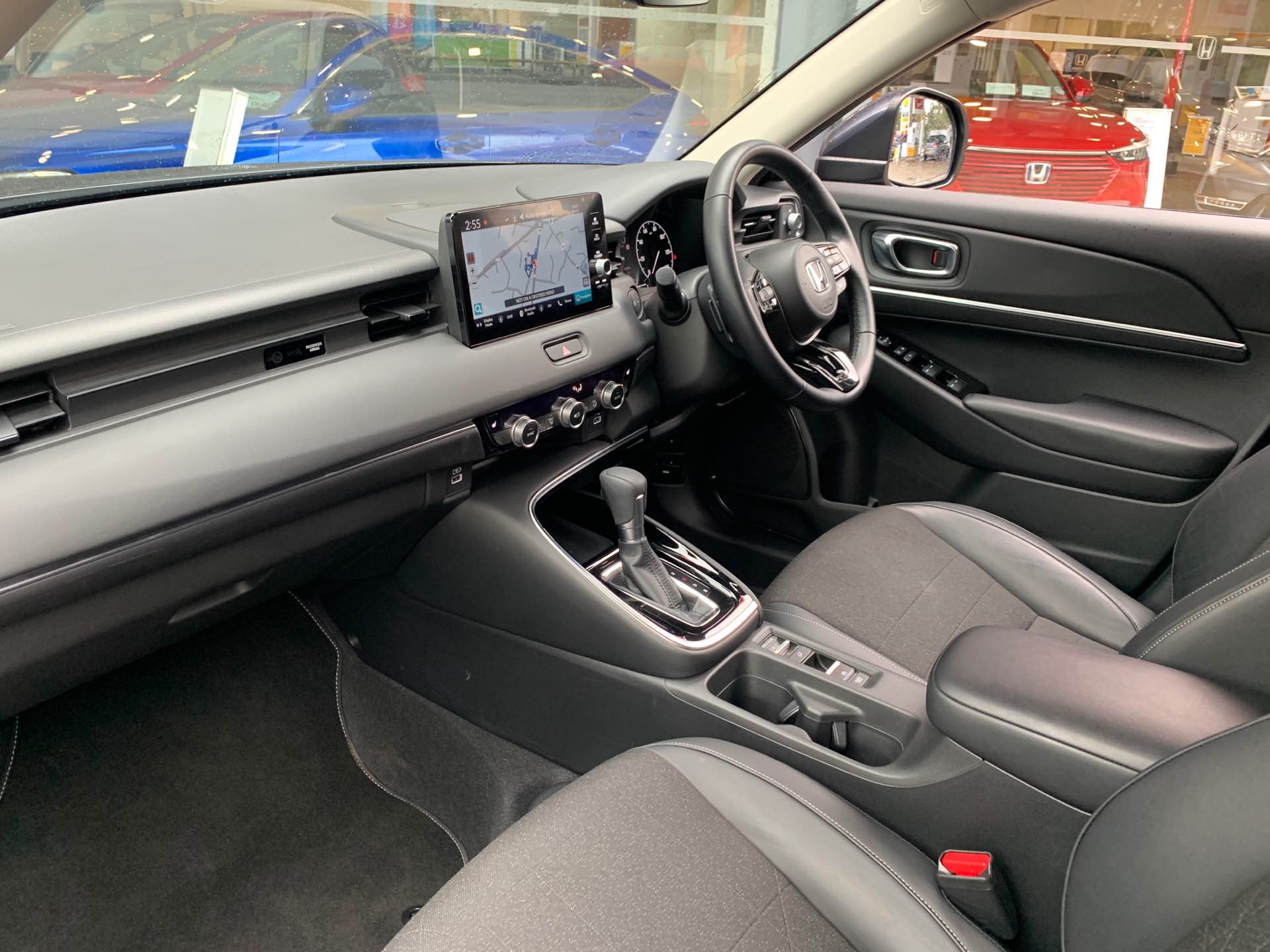 Honda HR-V 1.5 eHEV Advance 5dr CVT - Image 2