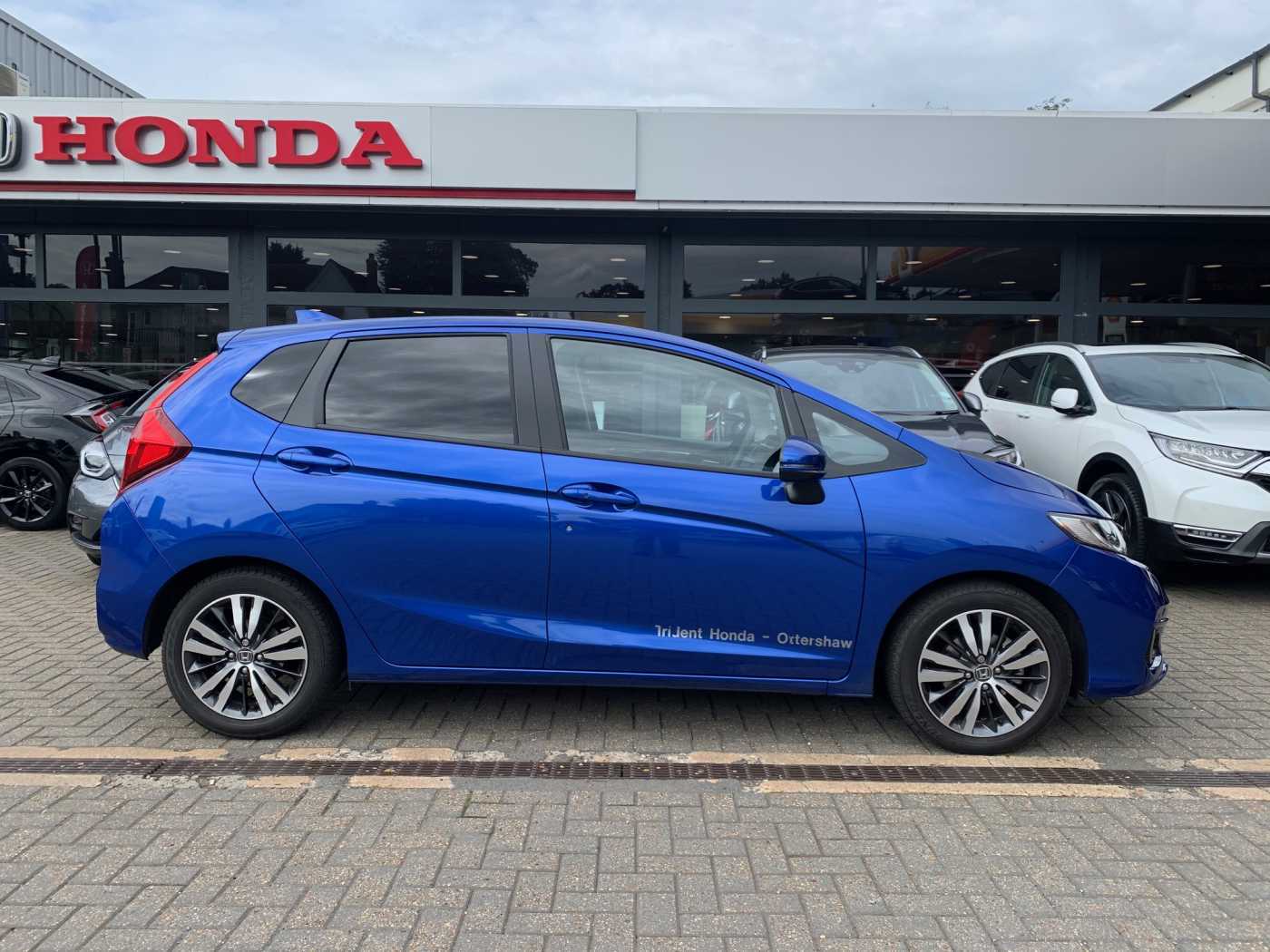 Honda JAZZ 1.3 i-VTEC EX Navi 5dr - Image 5