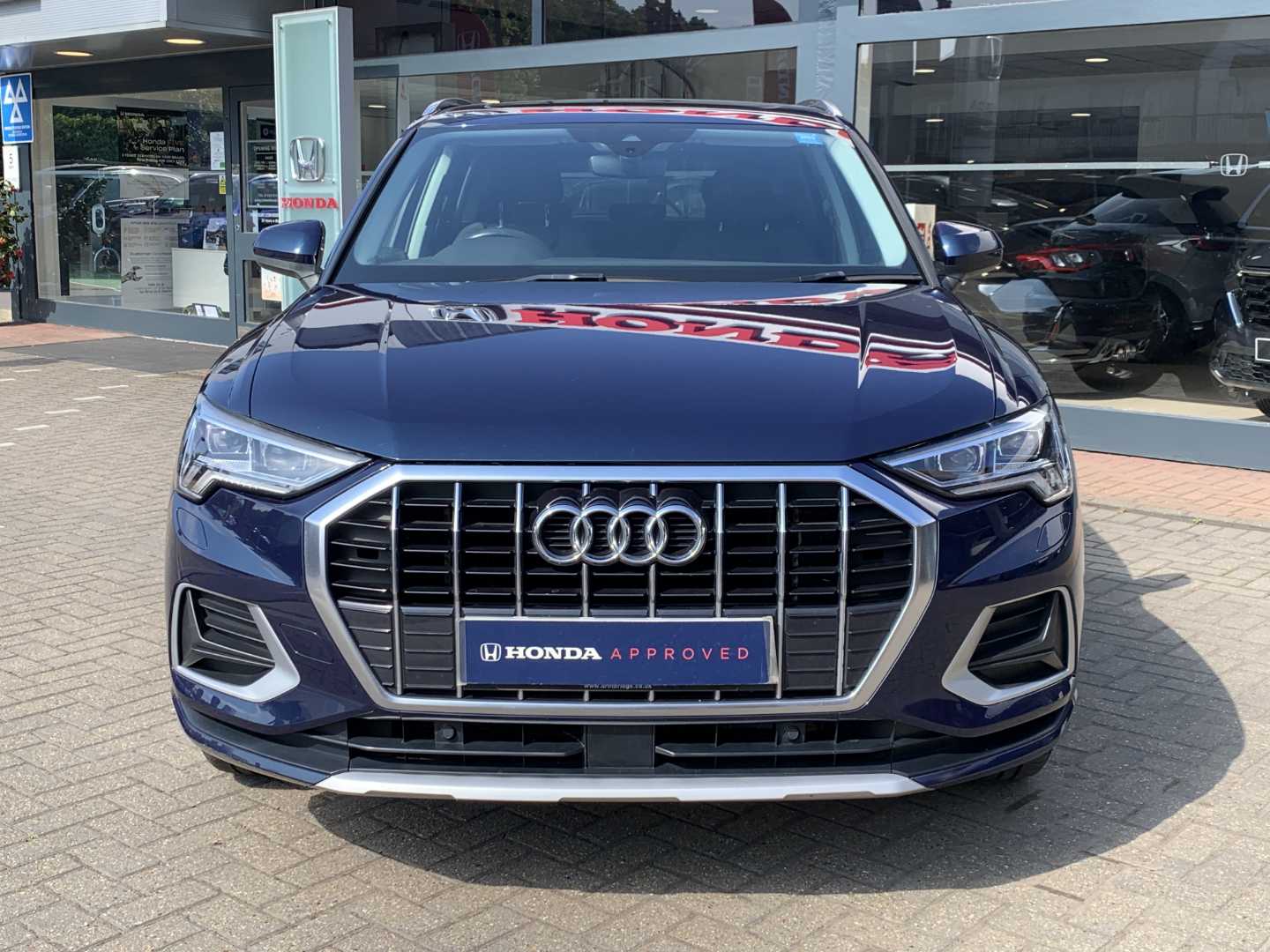 Audi Q3 35 TFSI Sport 5dr - Image 6