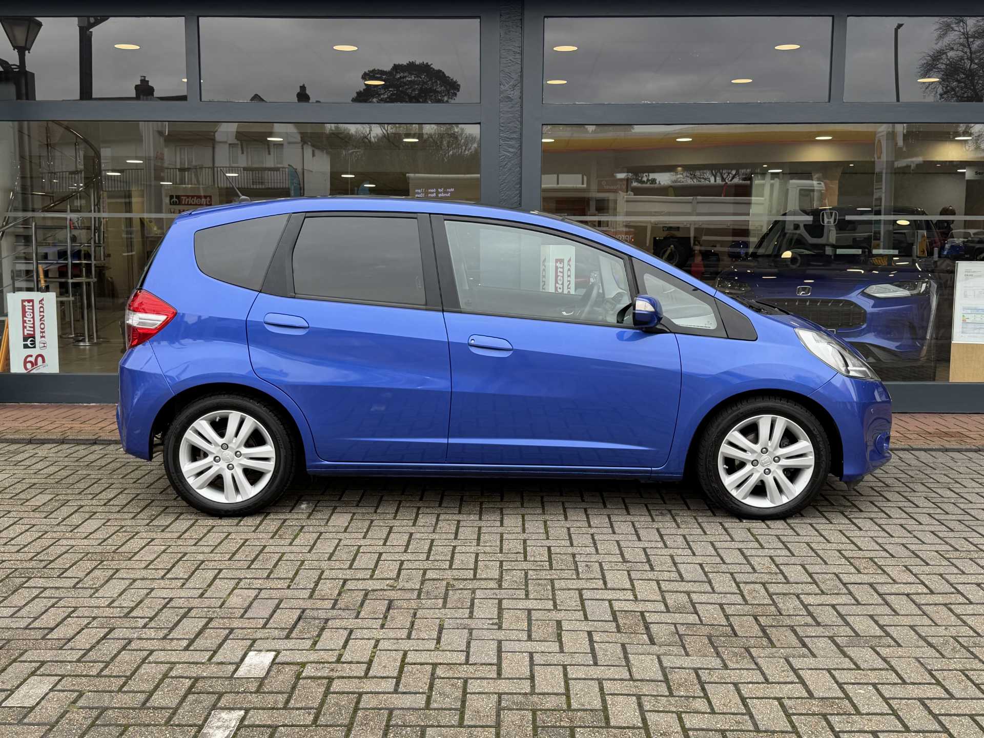Honda Jazz 1.4 i-VTEC EX 5dr CVT - Image 5