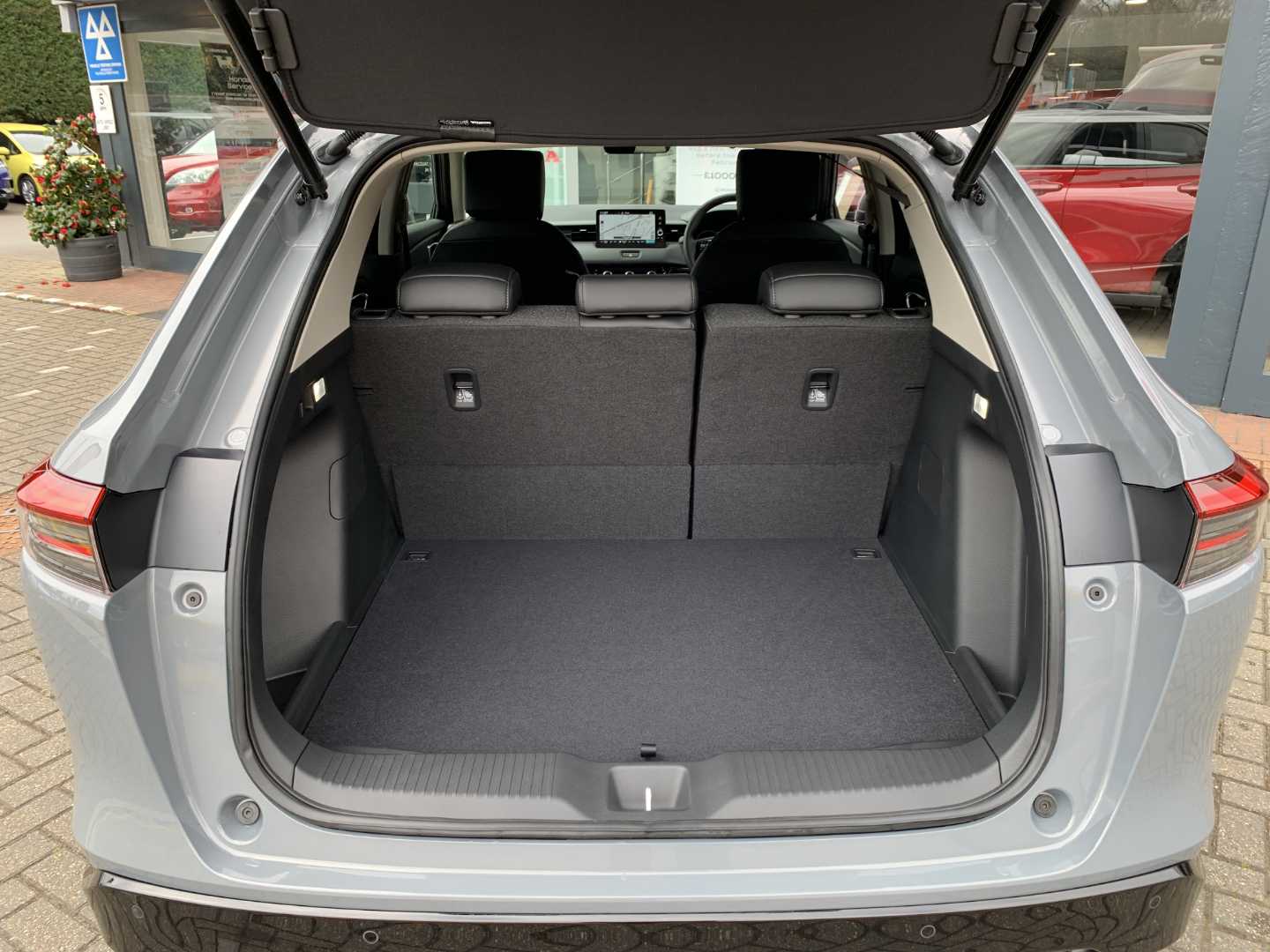 Honda HR-V 1.5 eHEV Advance 5dr CVT - Image 13