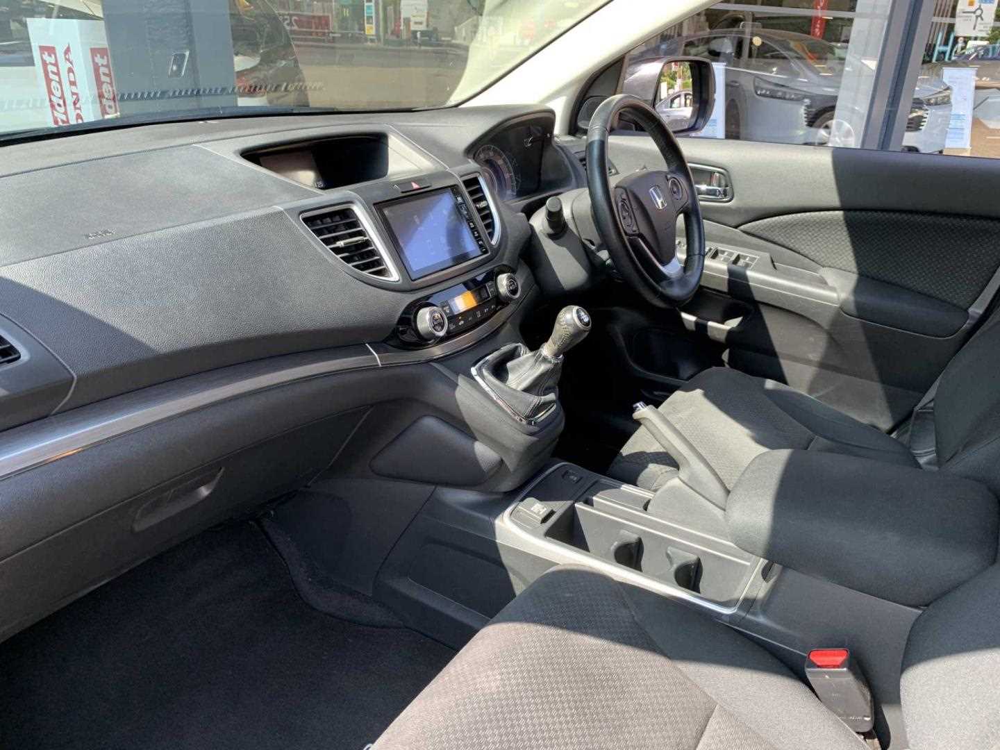 Honda CR-V 1.6 i-DTEC 160 SE 5dr - Image 2