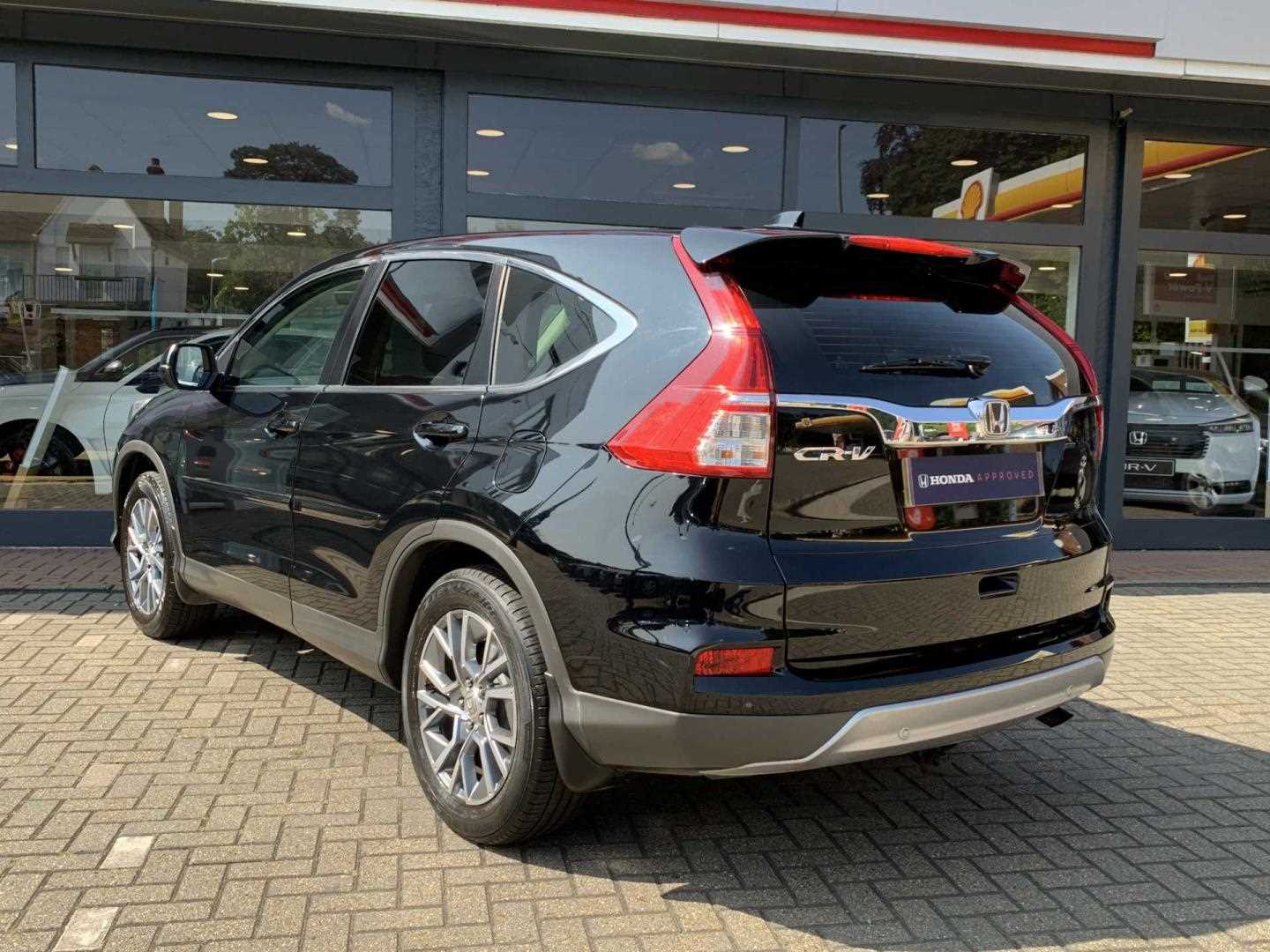 Honda CR-V 1.6 i-DTEC 160 SE 5dr - Image 3