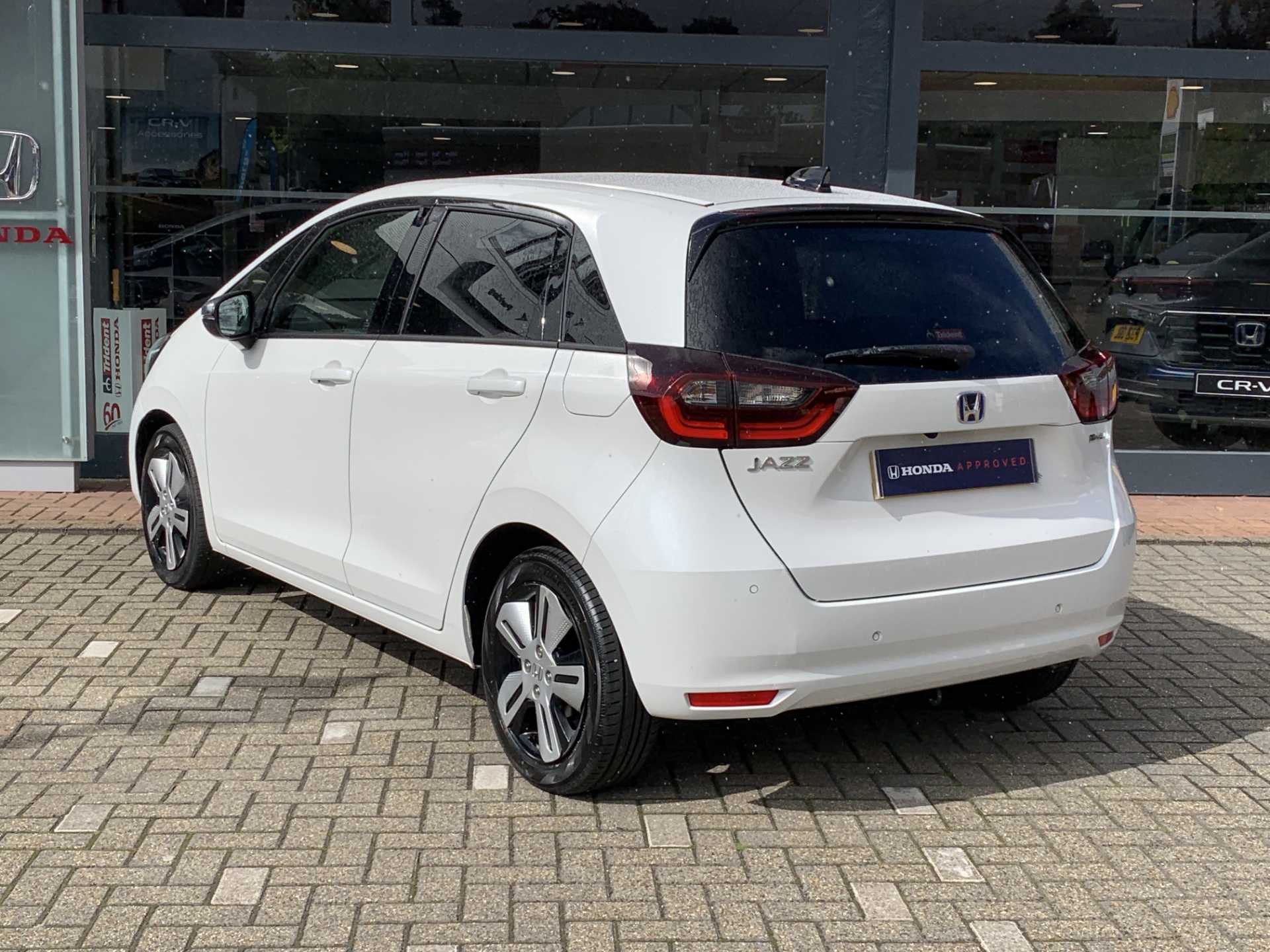 Honda Jazz 1.5 i-MMD Hybrid EX 5dr eCVT - Image 3
