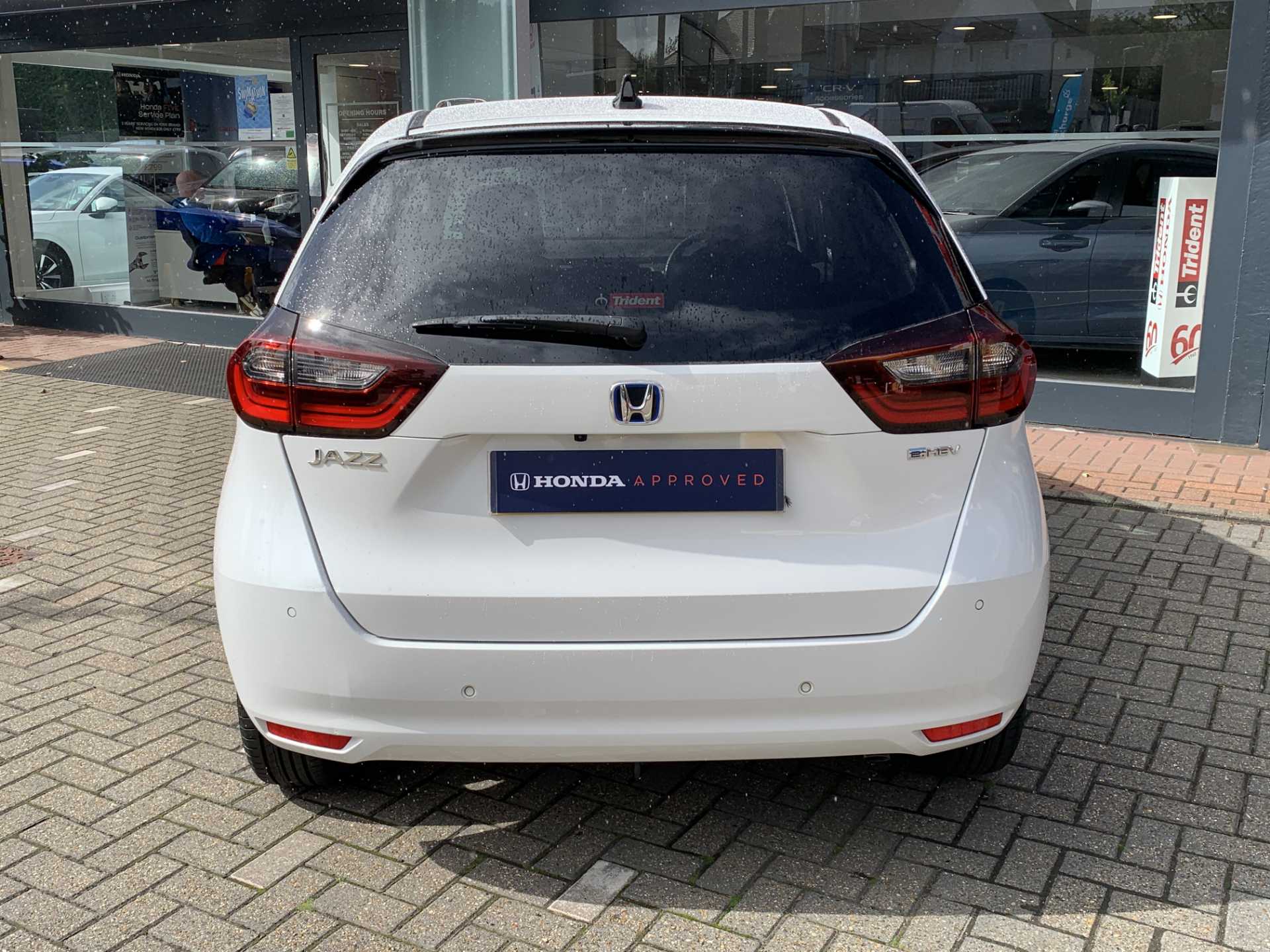 Honda Jazz 1.5 i-MMD Hybrid EX 5dr eCVT - Image 7