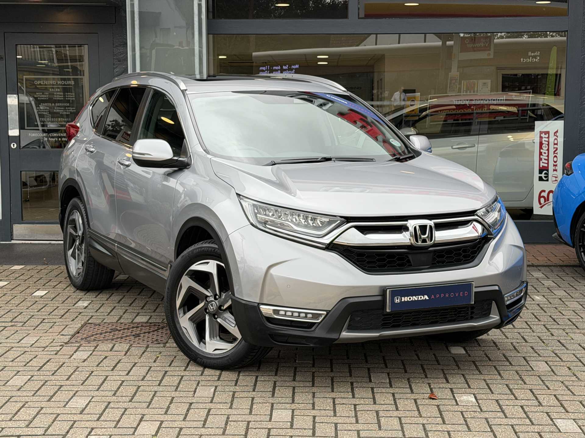 Honda CR-V 1.5 VTEC Turbo EX 5dr CVT - Image 1