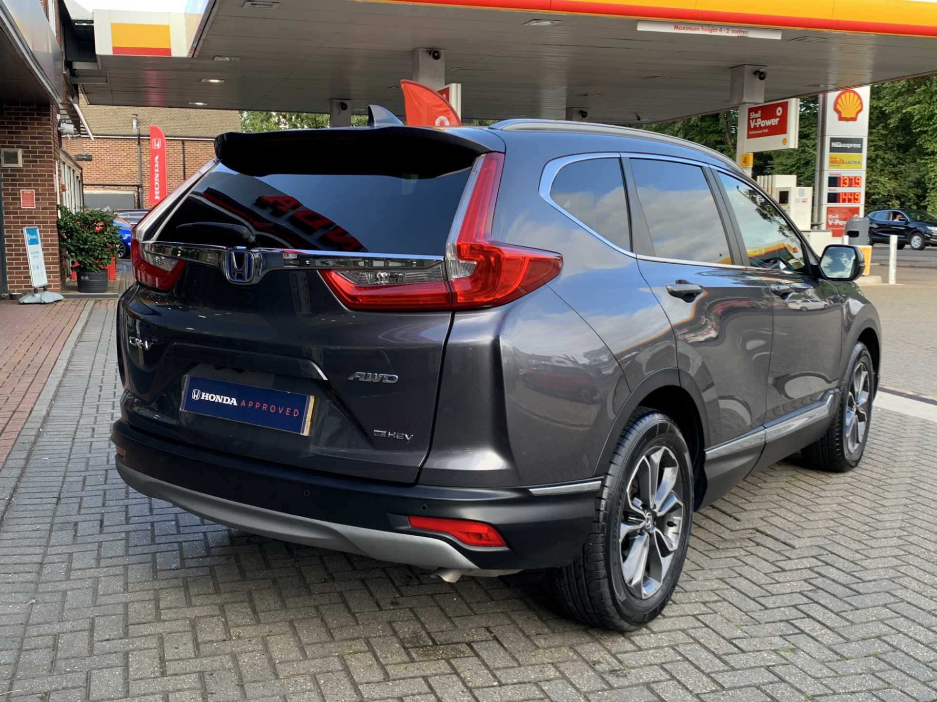 Honda CR-V 2.0 i-MMD Hybrid EX 5dr eCVT - Image 12