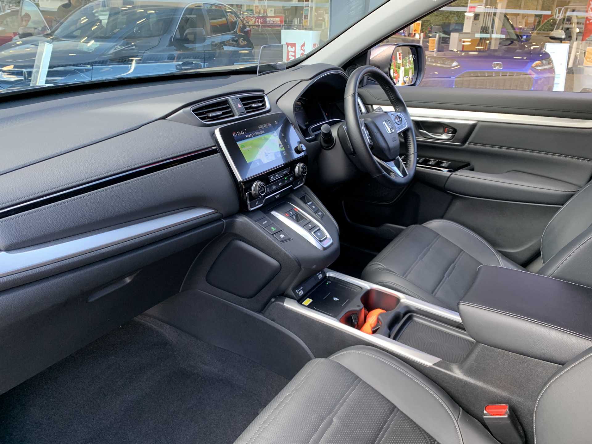 Honda CR-V 2.0 i-MMD Hybrid EX 5dr eCVT - Image 2