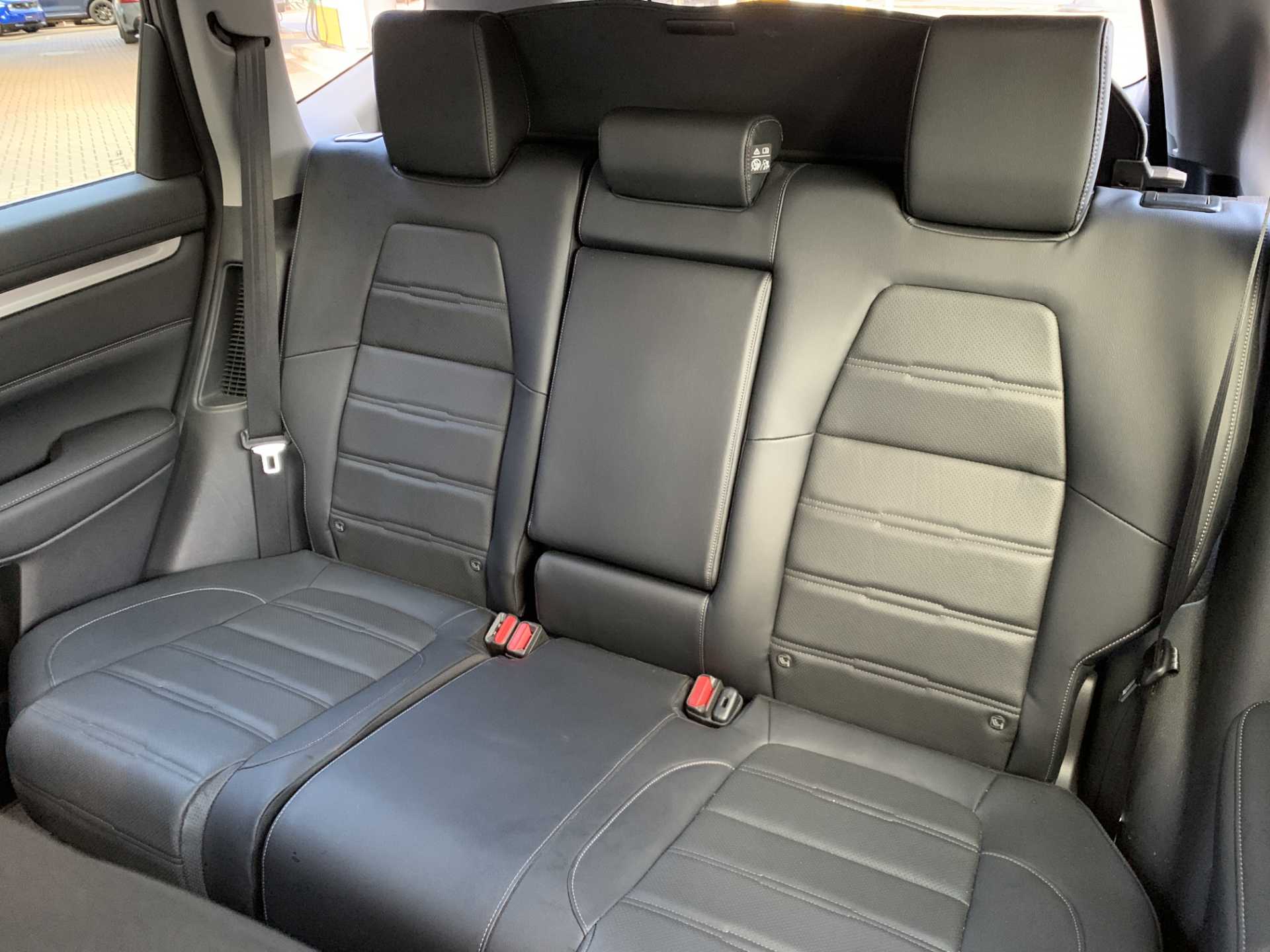 Honda CR-V 2.0 i-MMD Hybrid EX 5dr eCVT - Image 8