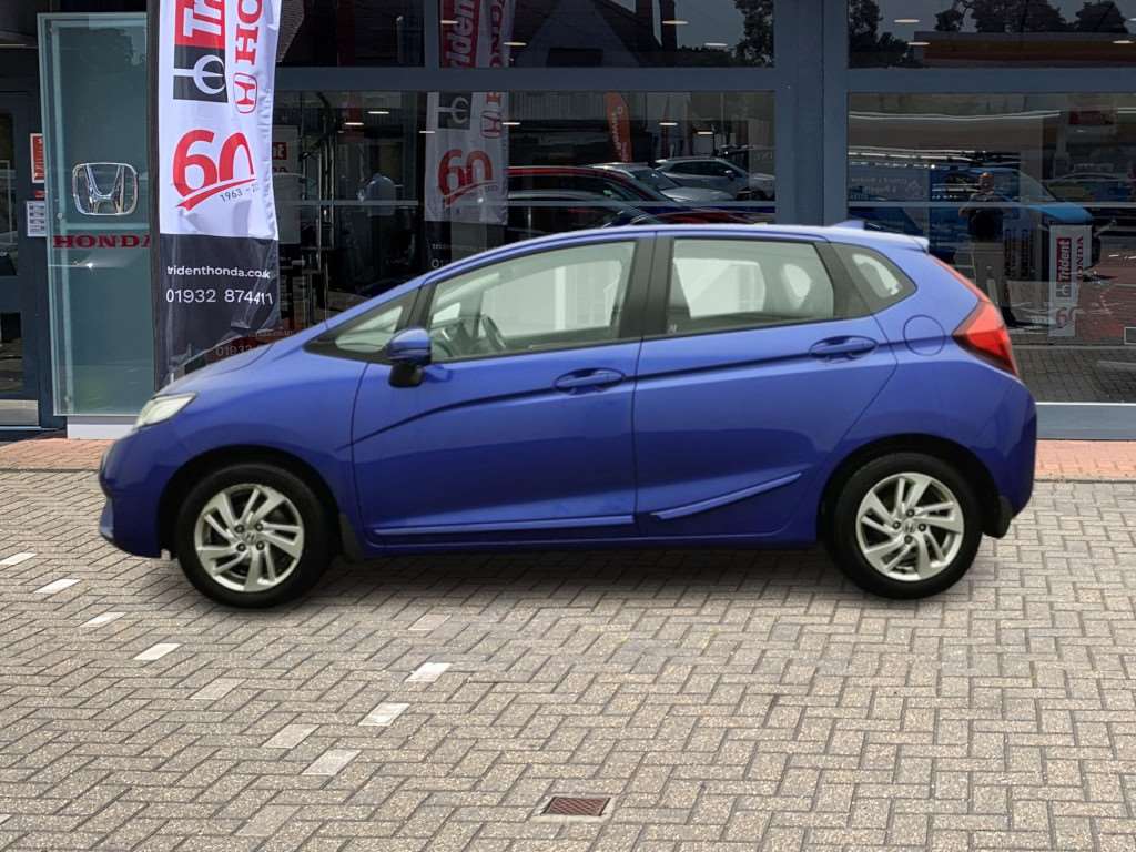 Honda Jazz 1.3 SE 5dr CVT - Image 11