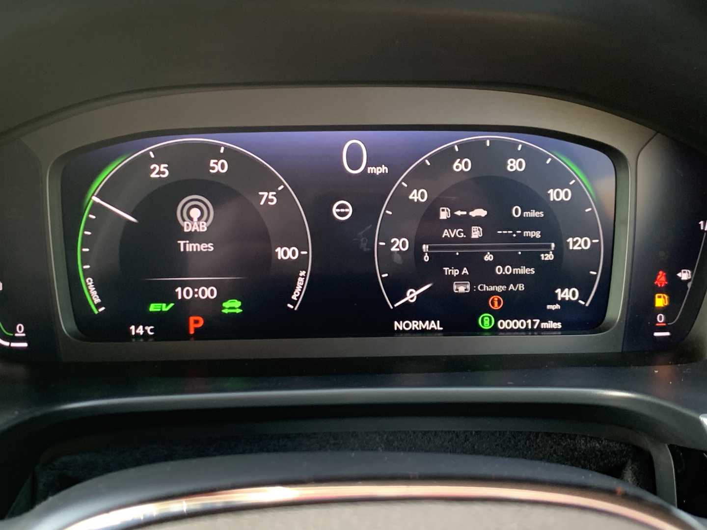 Honda CR-V 2.0 eHEV Advance 5dr eCVT - Image 11