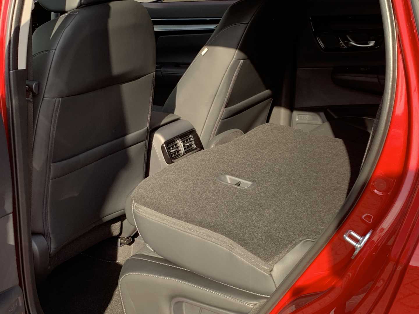 Honda CR-V 2.0 eHEV Advance 5dr eCVT - Image 19