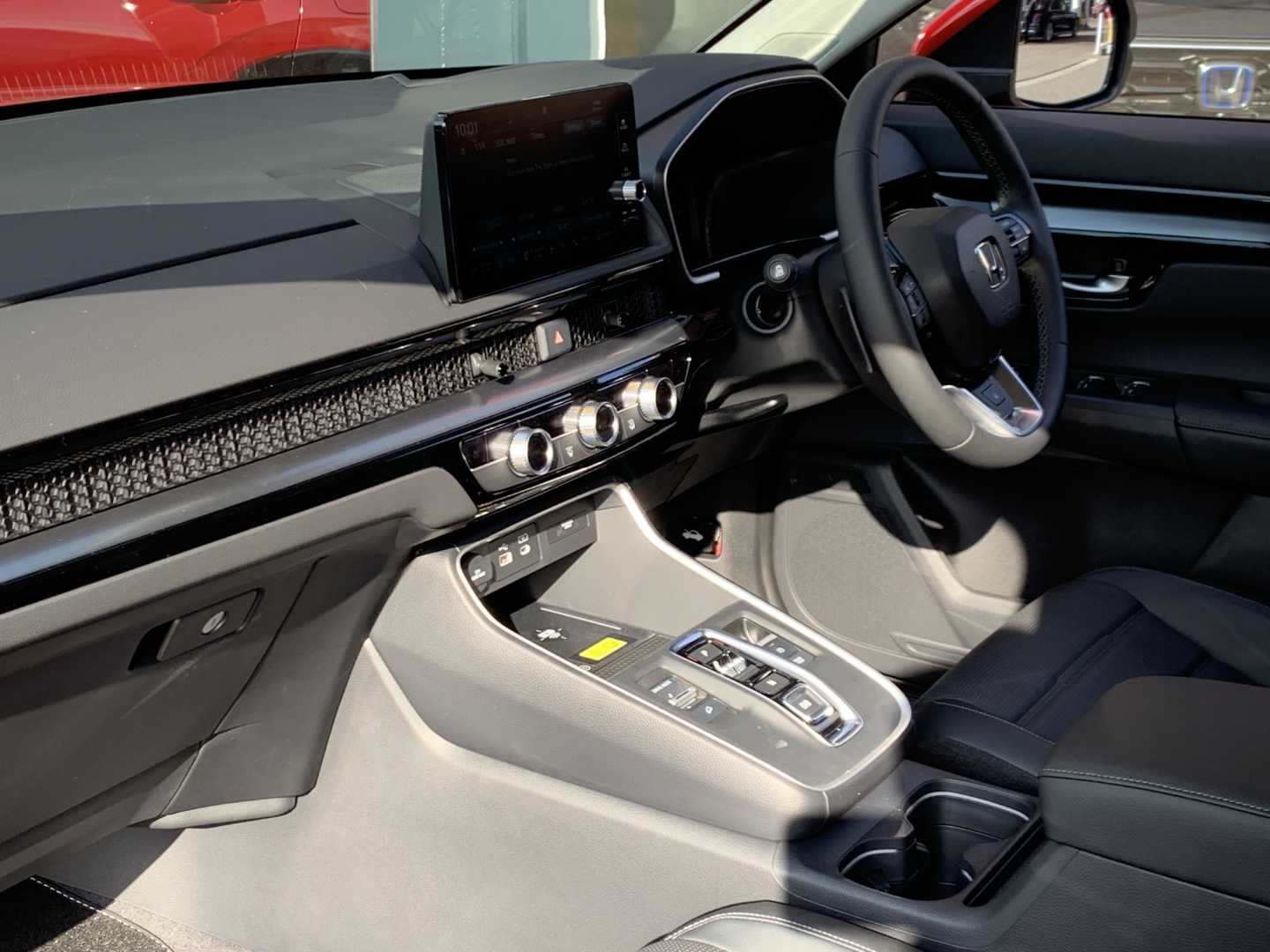 Honda CR-V 2.0 eHEV Advance 5dr eCVT - Image 2