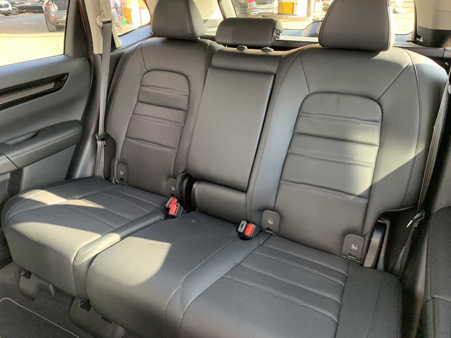 Honda CR-V 2.0 eHEV Advance 5dr eCVT - Image 8