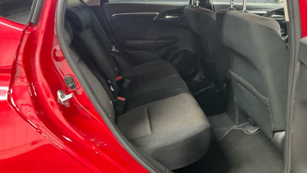 Honda JAZZ 1.3 EX 5dr CVT - Image 8