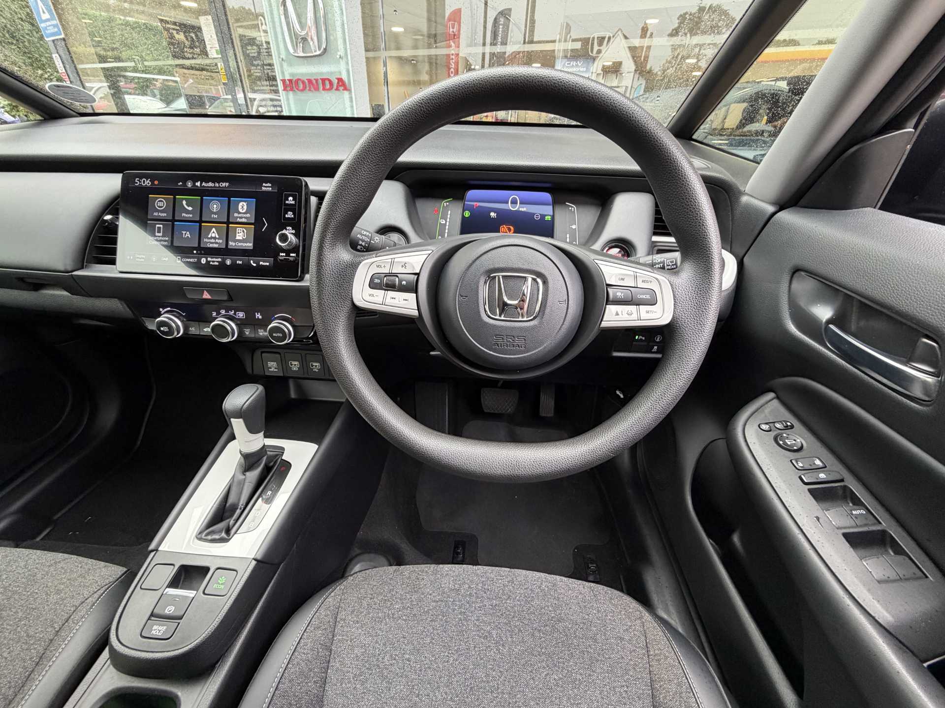 Honda Jazz 1.5 i-MMD Hybrid SR 5dr eCVT - Image 16